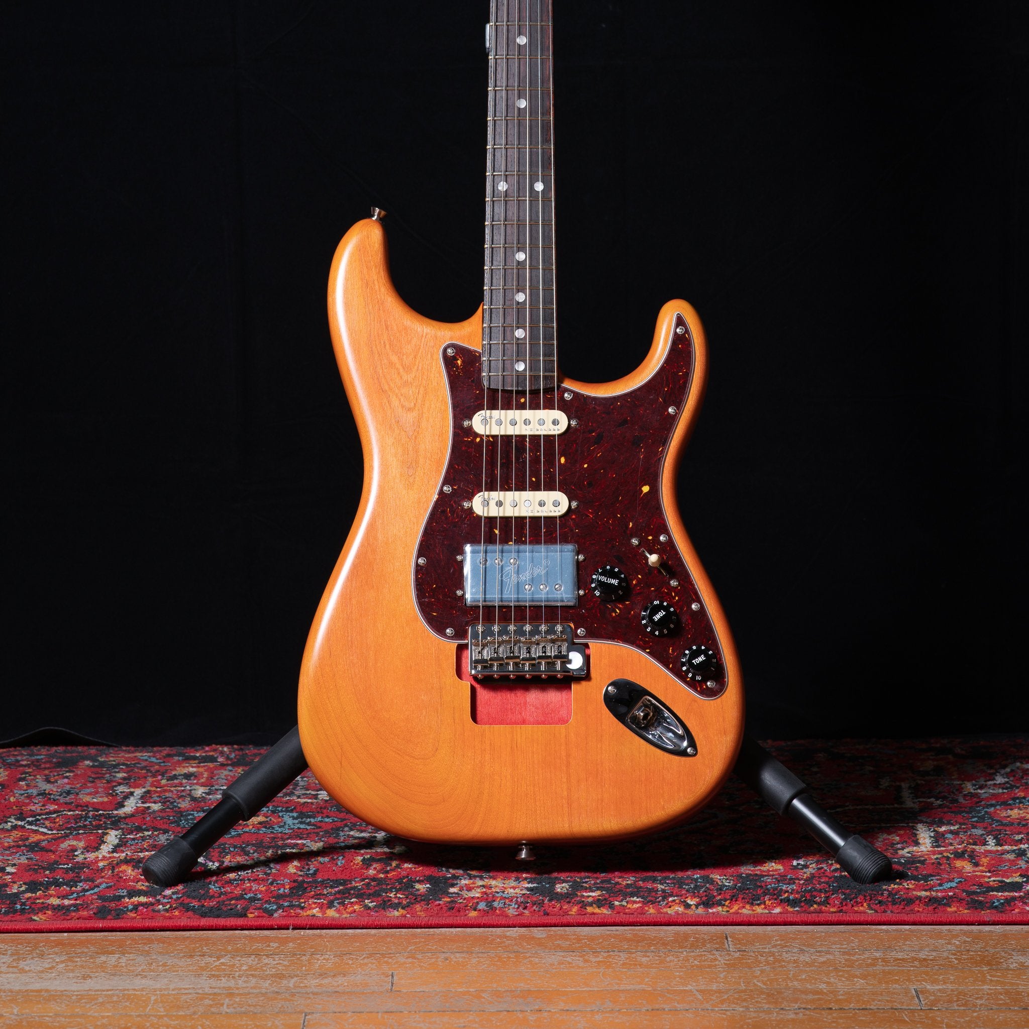 Fender Michael Landau Coma Stratocaster in Coma Red