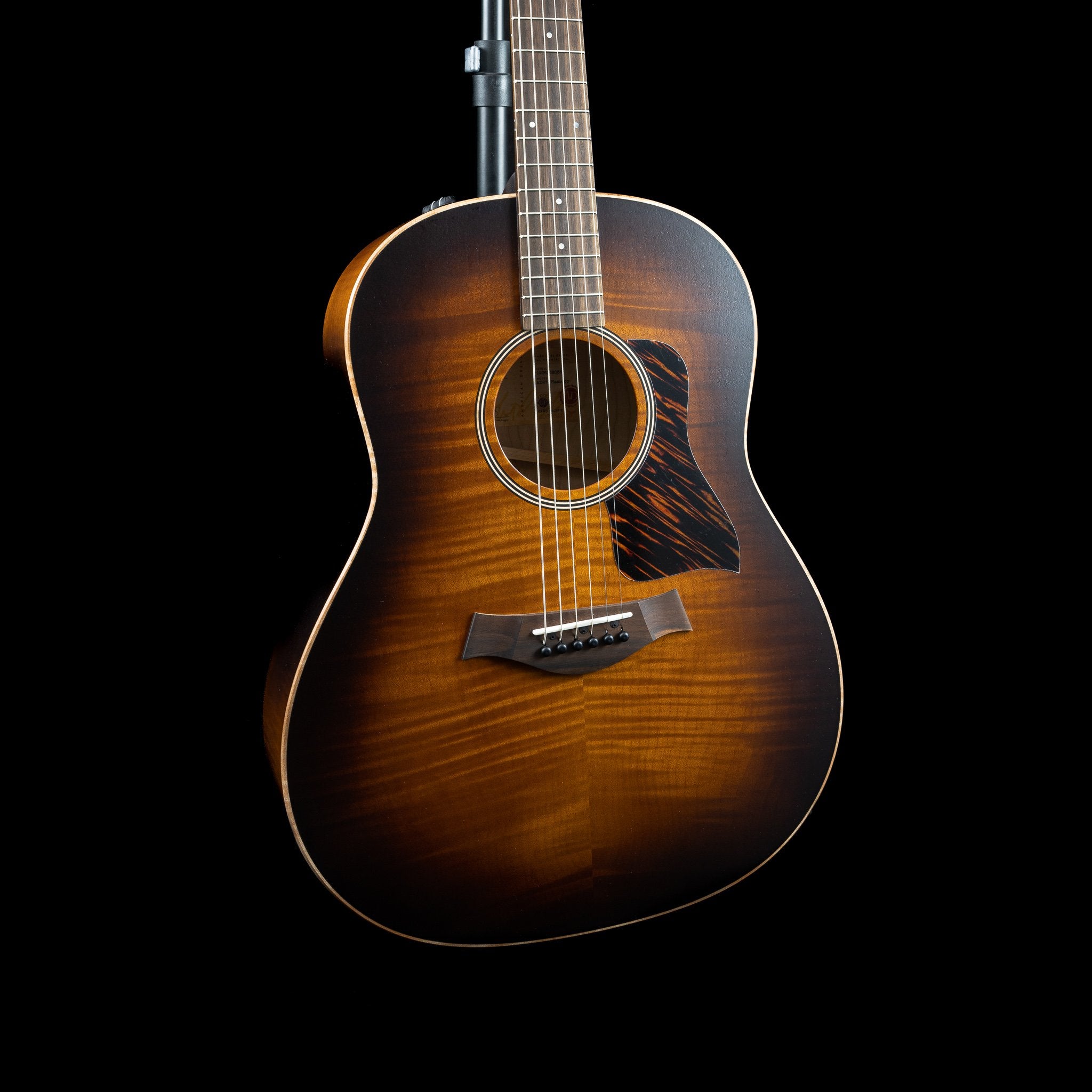 Taylor AD27e Flametop