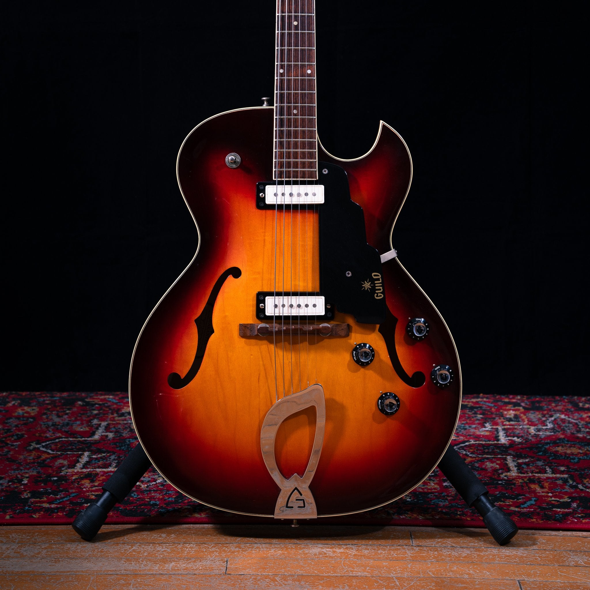 Guild - 1965 - T-100D in Sunburst