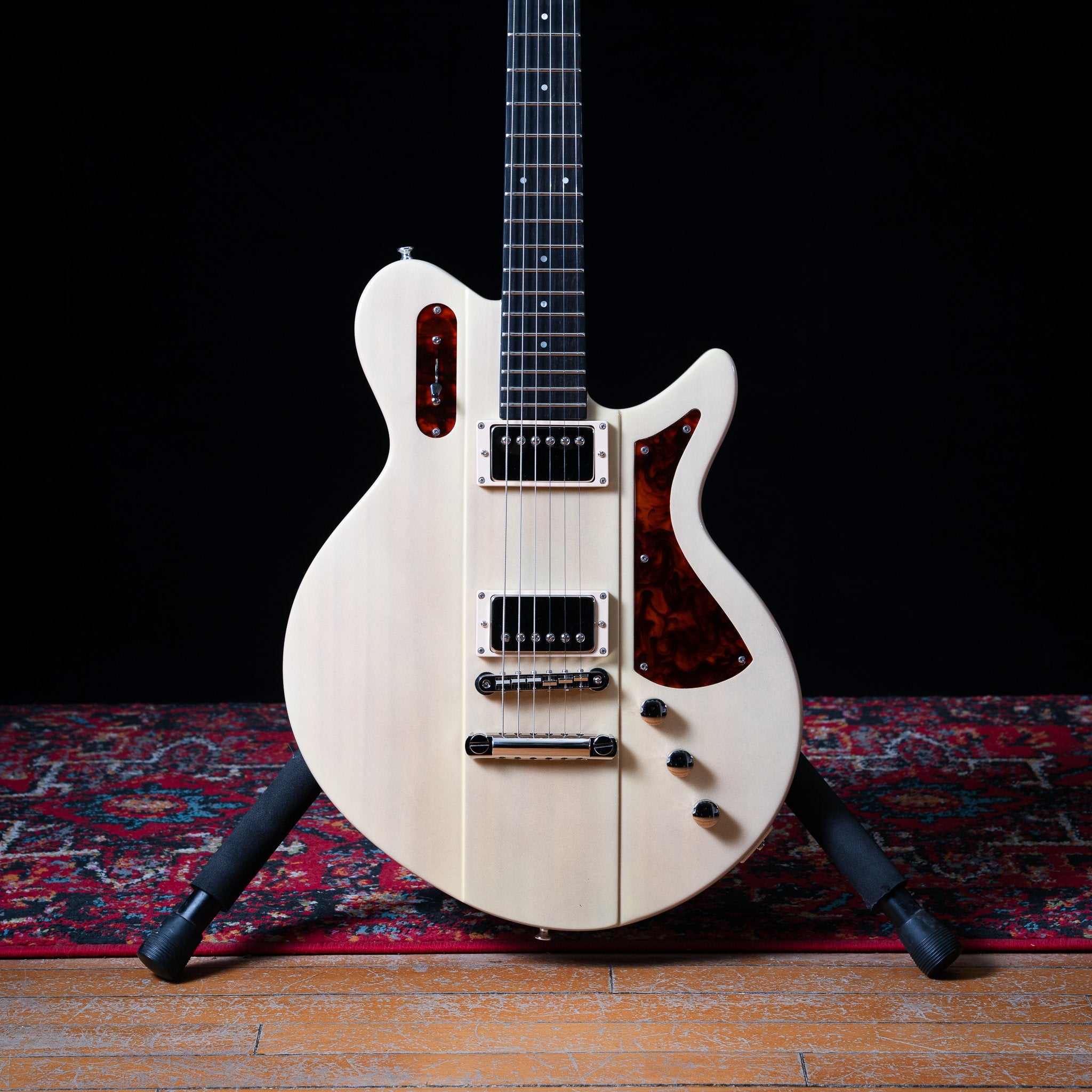 Eastman Juliet in Pomona Blonde