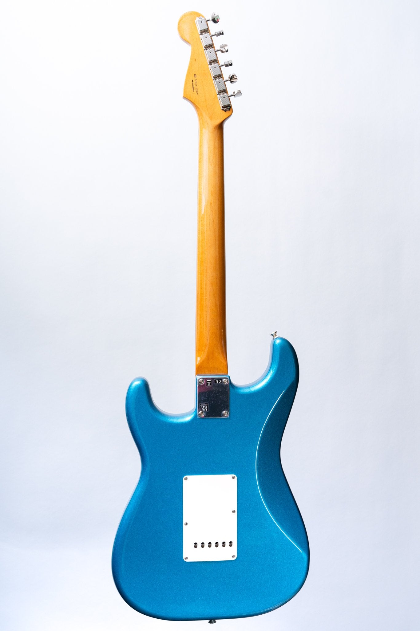 Fender Vintera II '60s Stratocaster in Lake Placid Blue