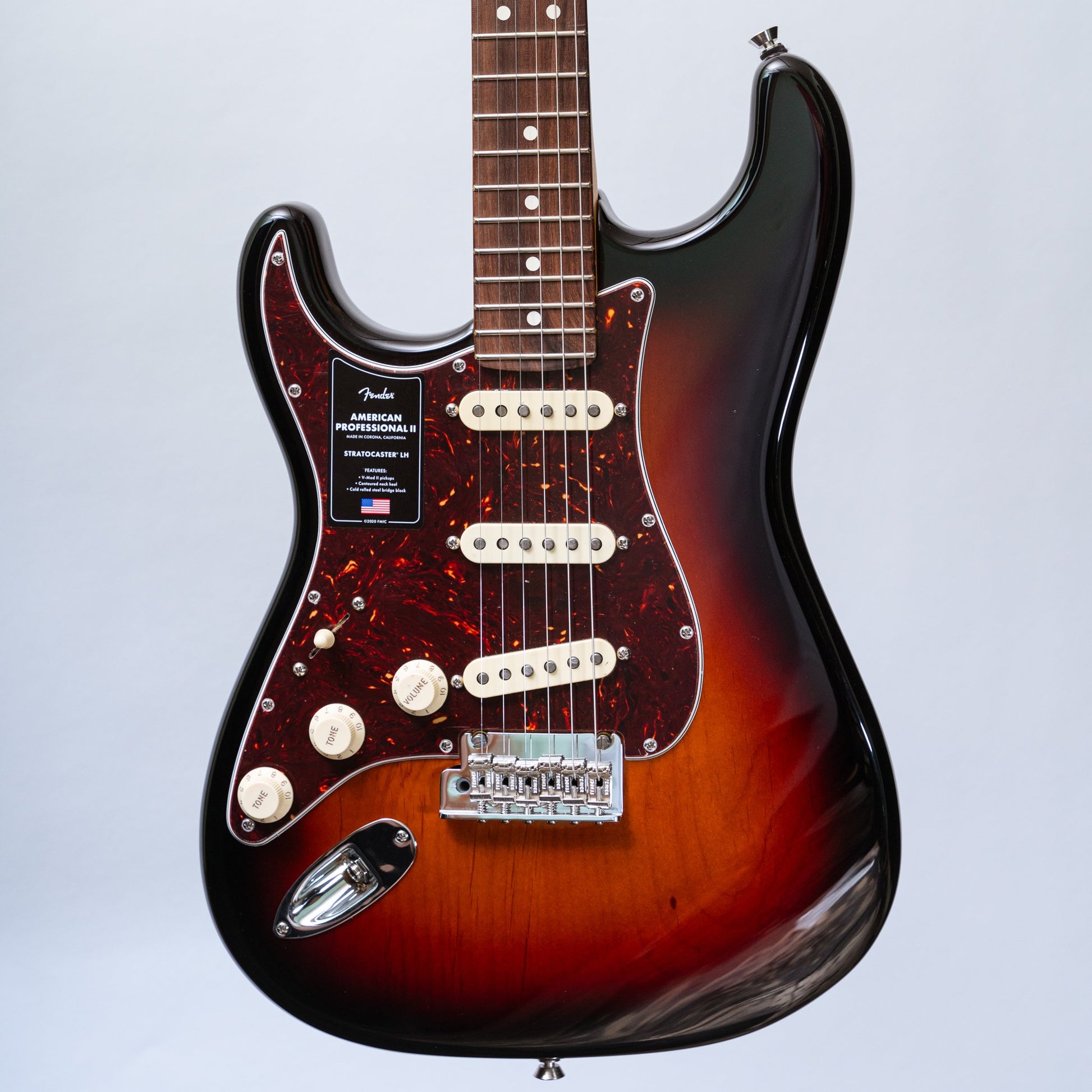 Fender American Professional II Stratocaster Left Hand in 3-Color Sunburst