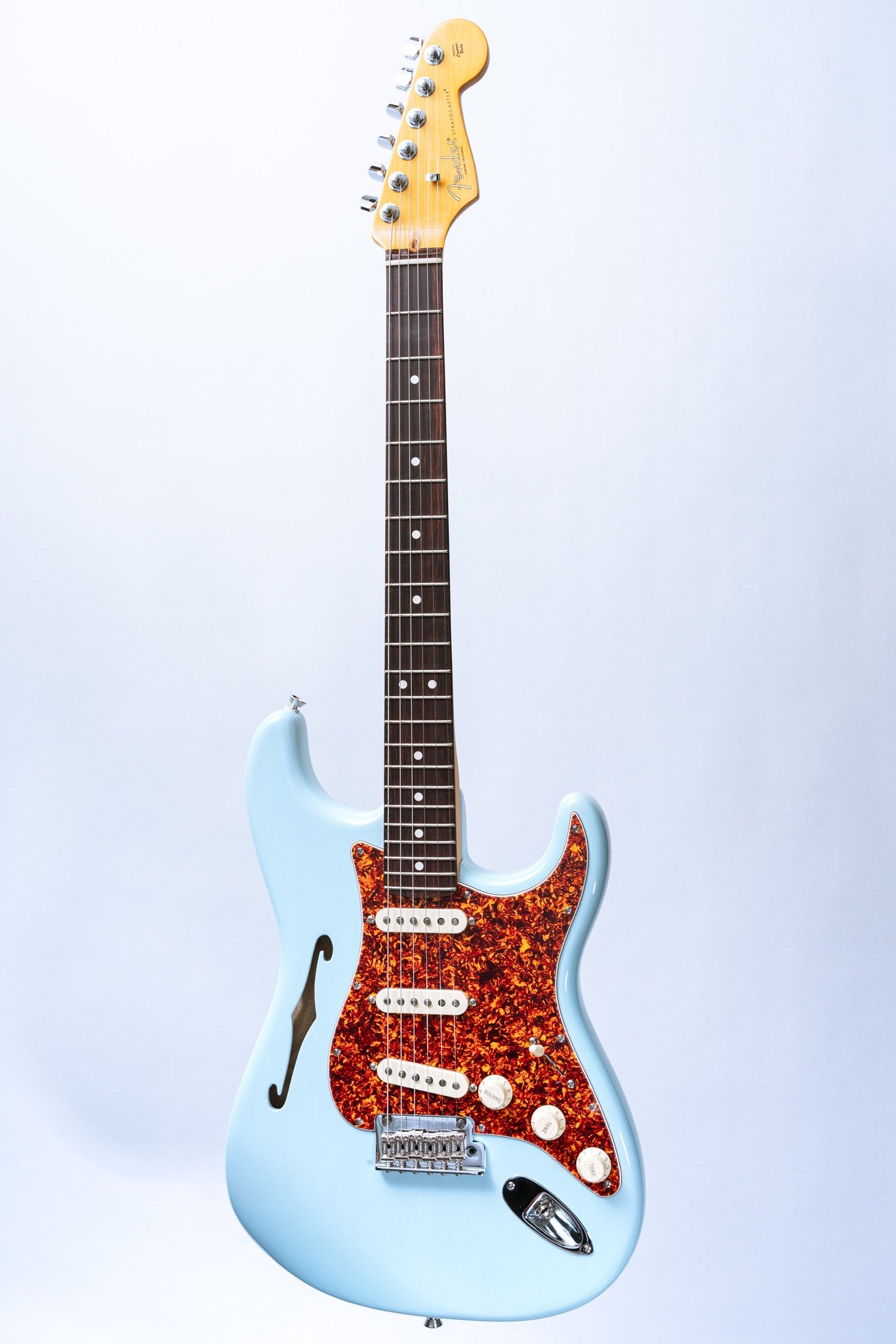 Fender LTD American Professional II Stratocaster Thinline in Transparent Daphne Blue