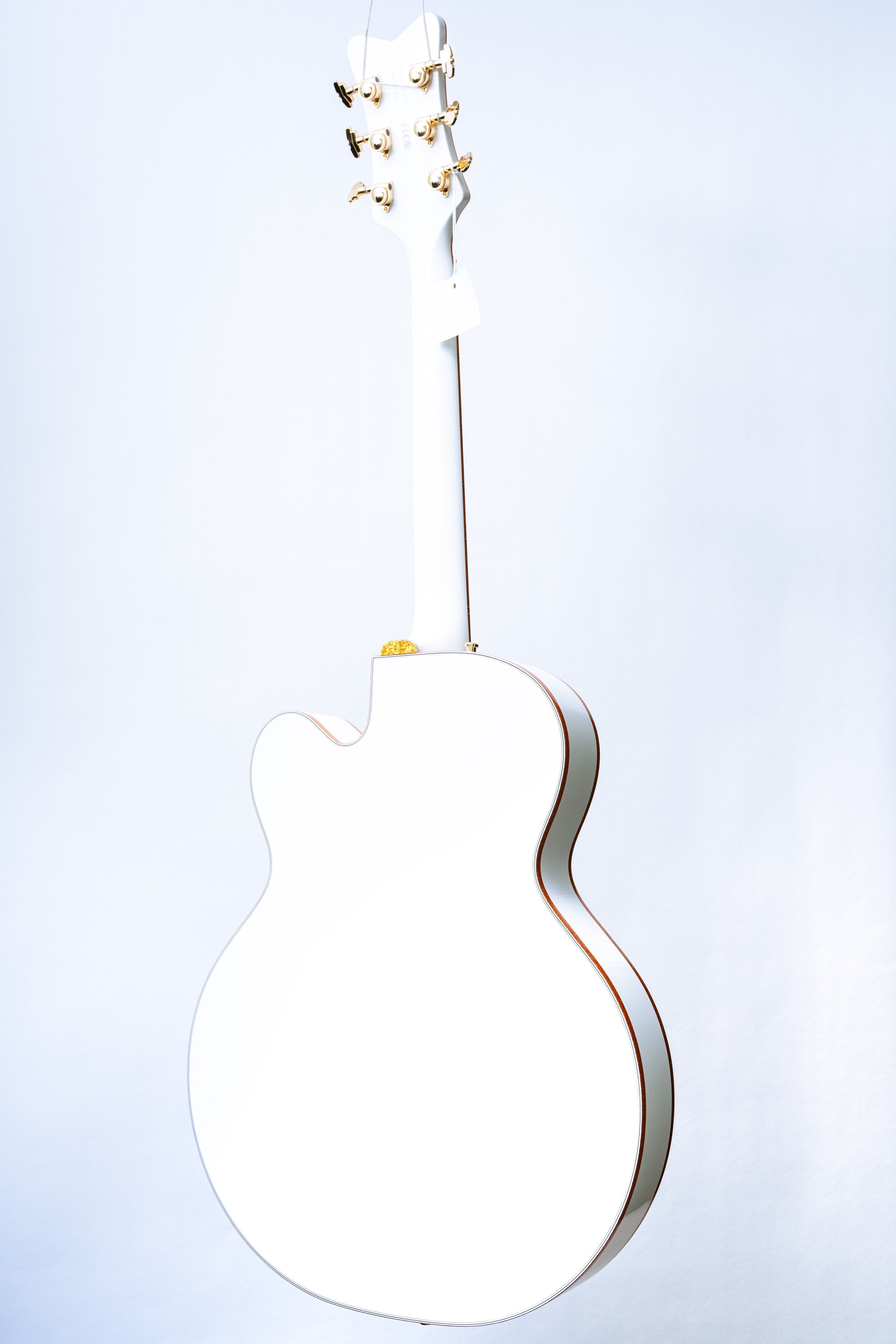 Gretsch G6136TG Player's Edition Falcon in White