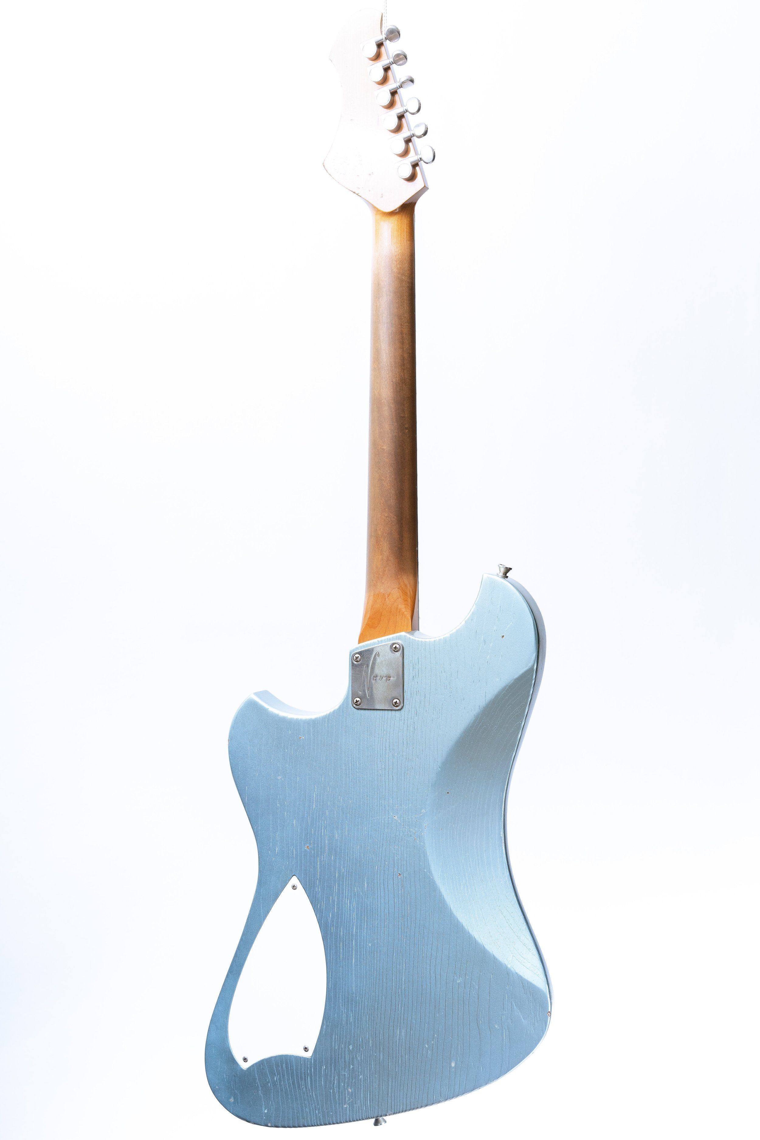 Novo Voltur J in Ice Blue Metallic