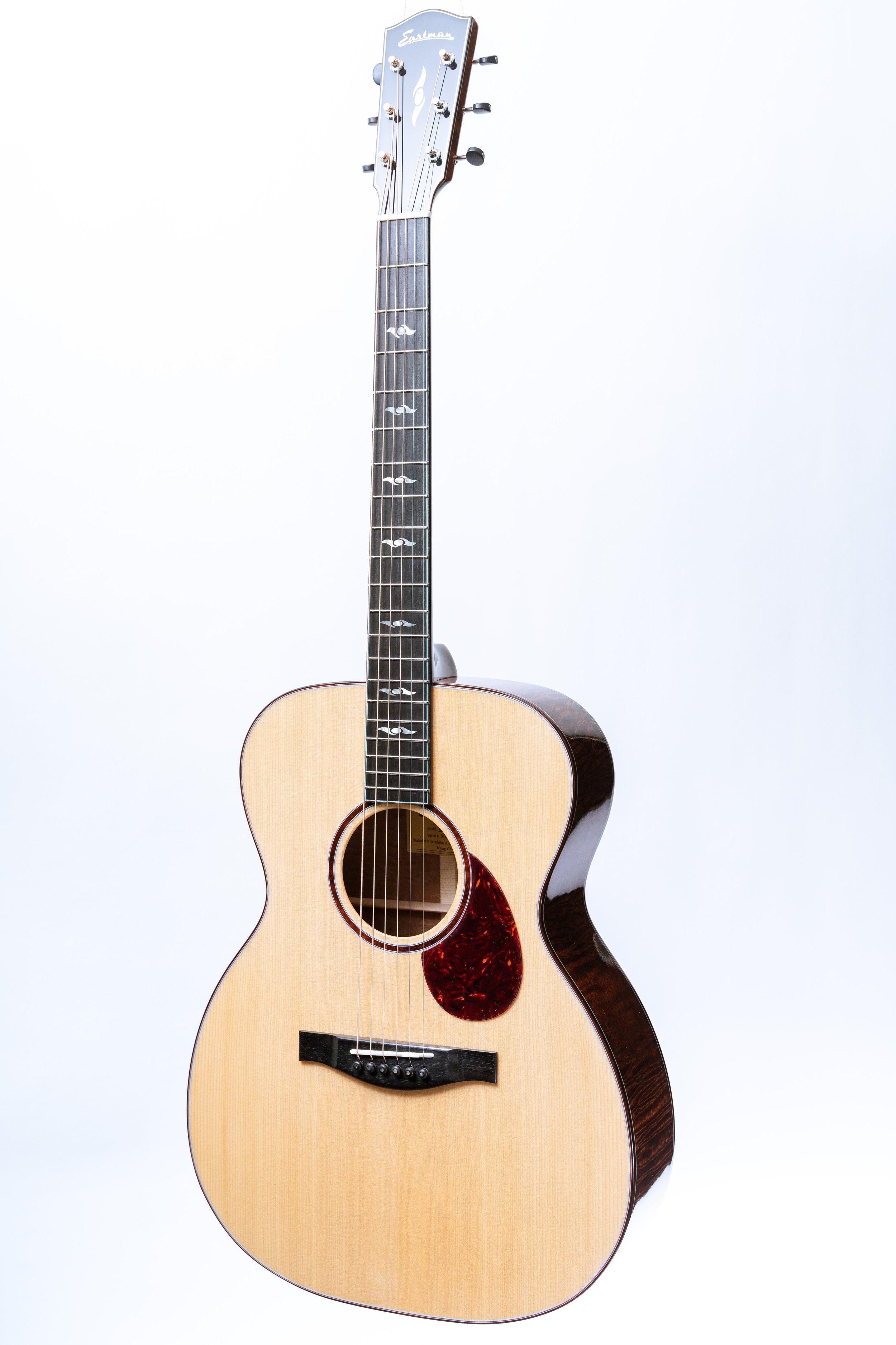 Eastman L-OM-QS
