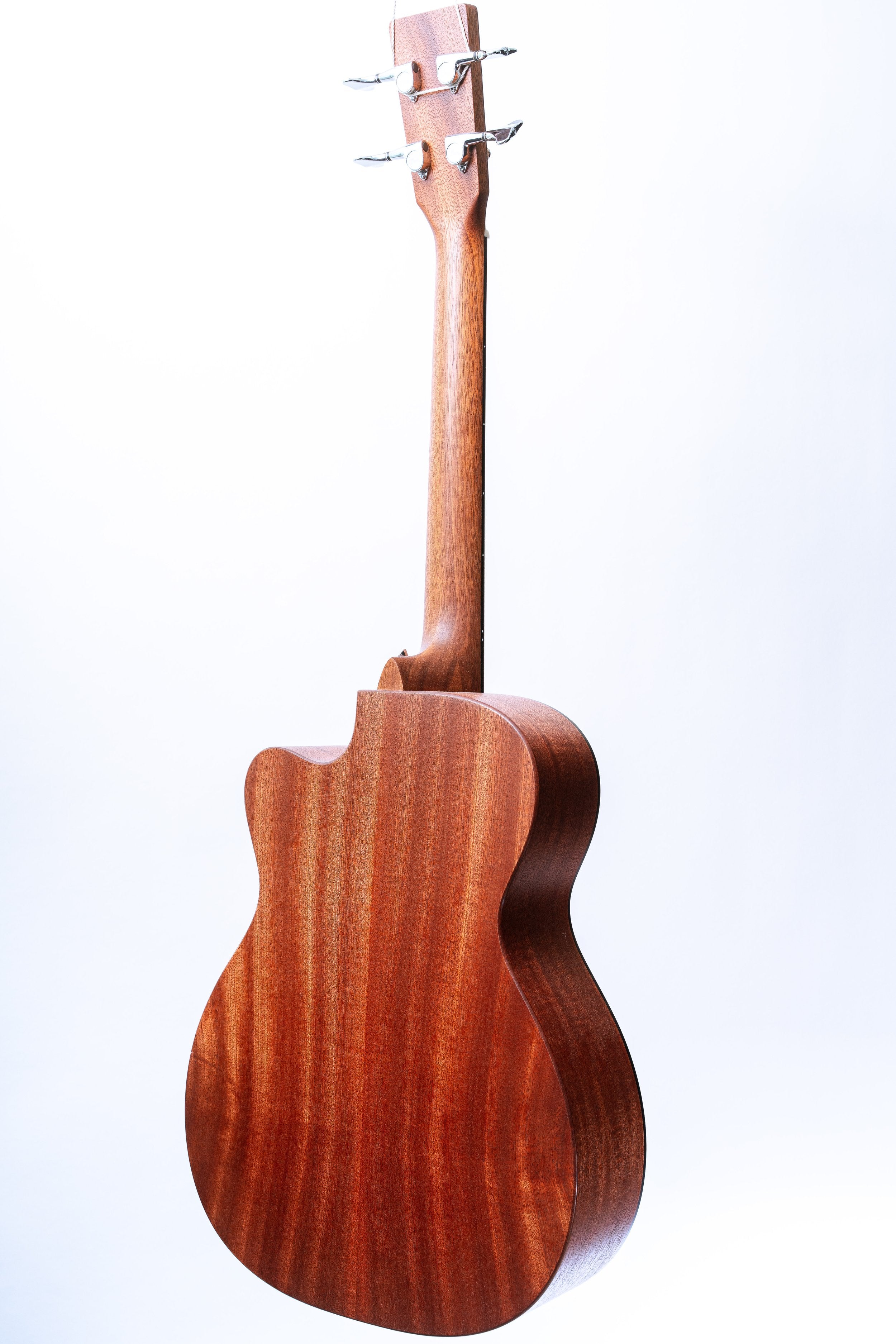 Martin 000 JR Bass