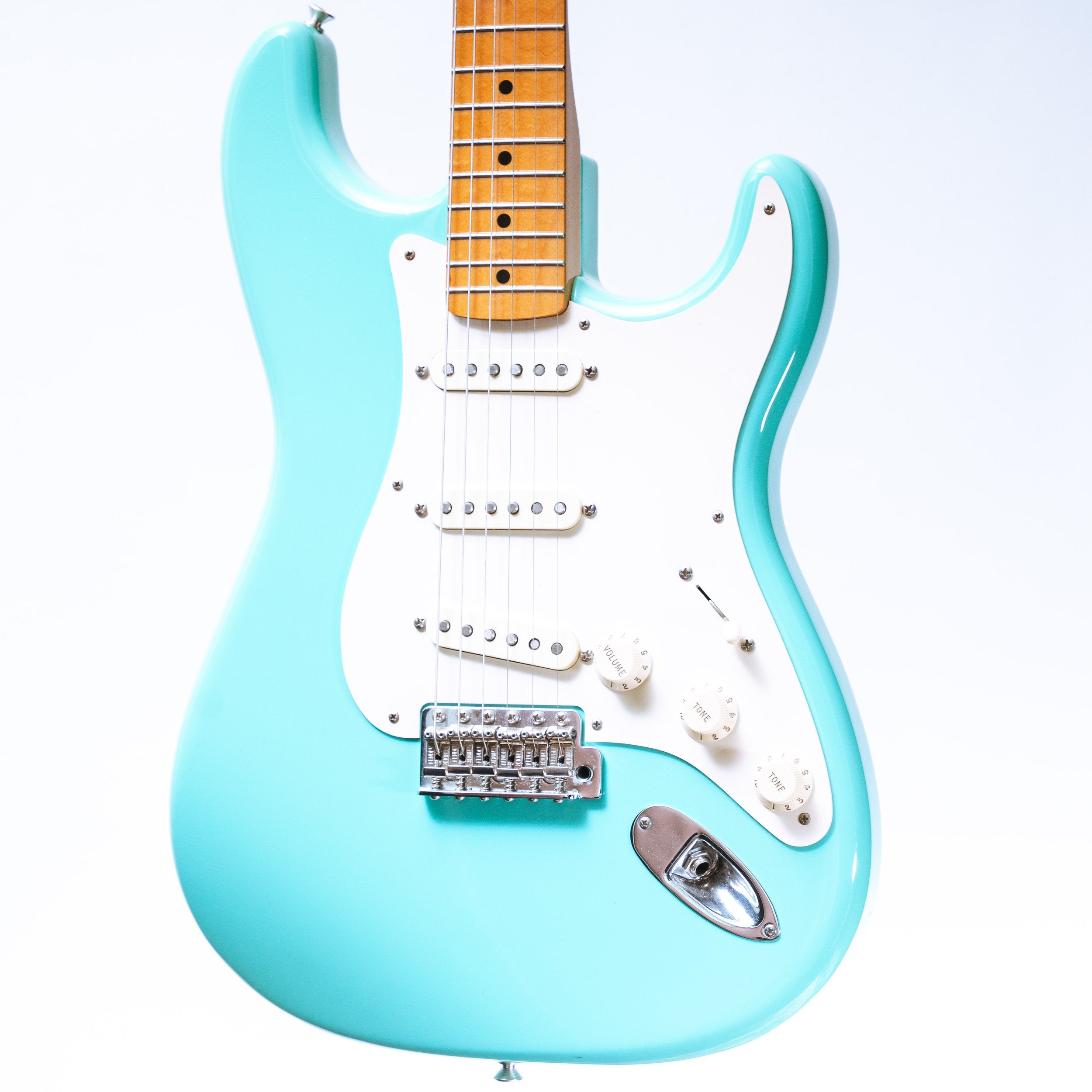 Fender Vintera '50s Stratocaster in Sea Foam Green