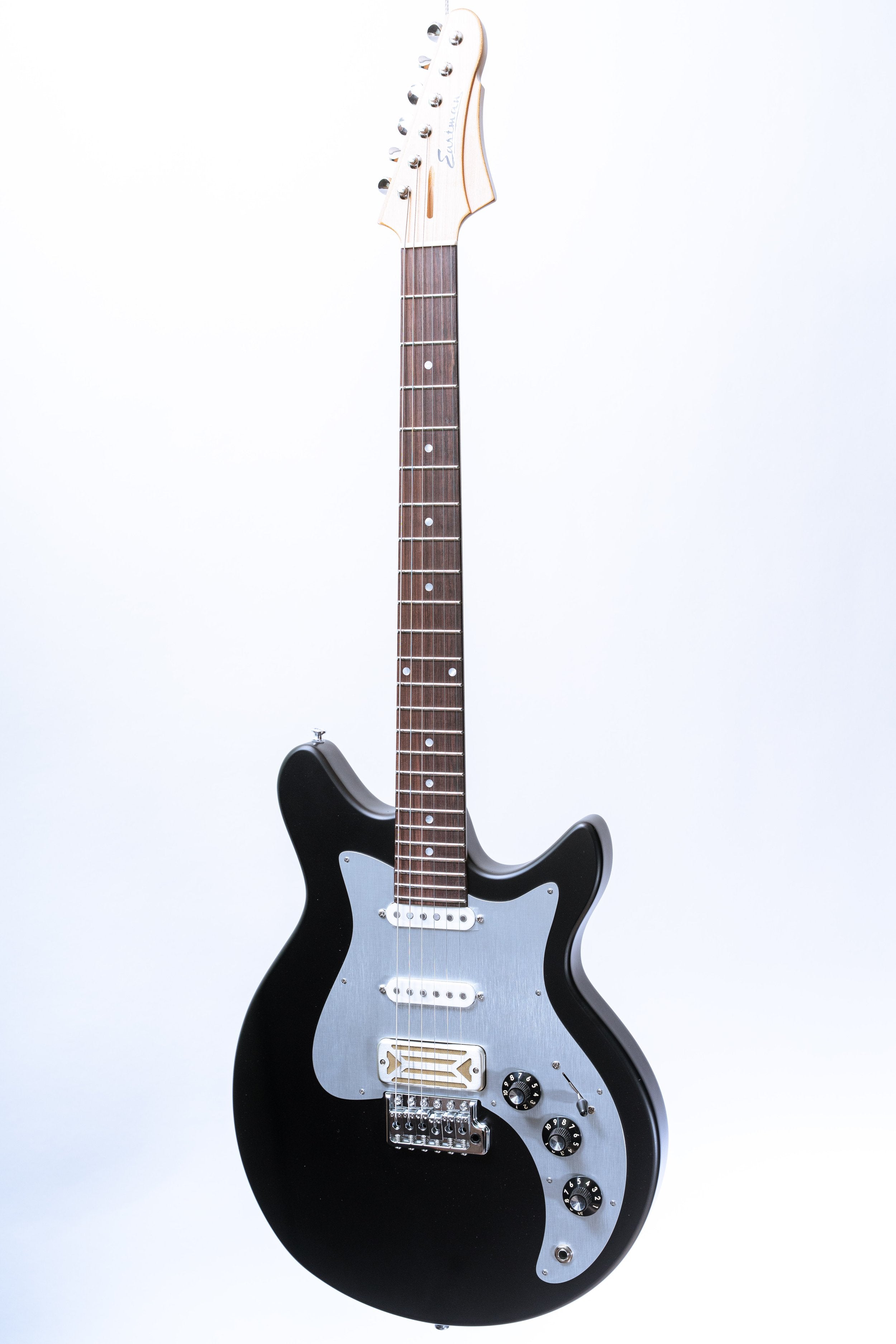 Eastman Fullertone DC'62 in Moss Black