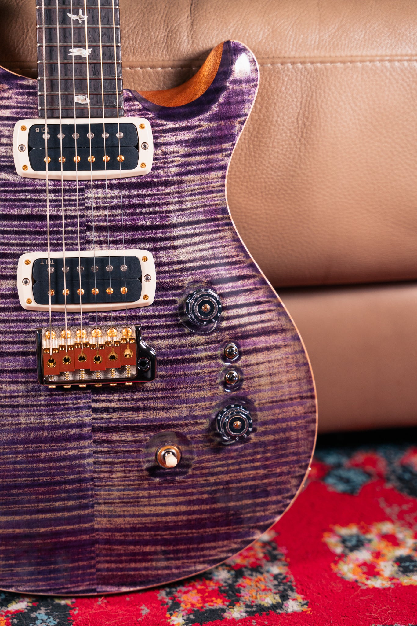 PRS Custom 24-08 10-Top in Aurora Borealis