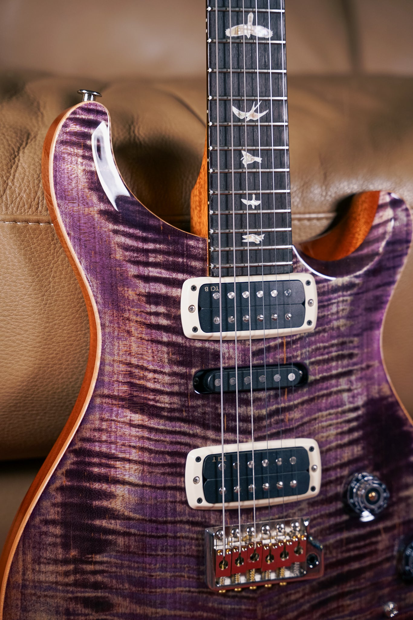 PRS Modern Eagle V in Aurora Borealis, Pre-Owned