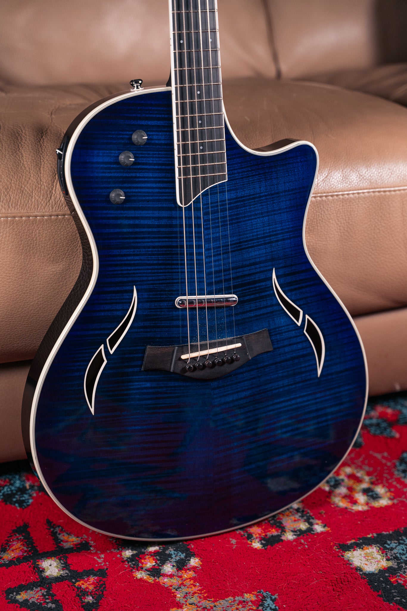 Taylor T5-S1 Flametop in Blue Edgeburst, Pre-Owned