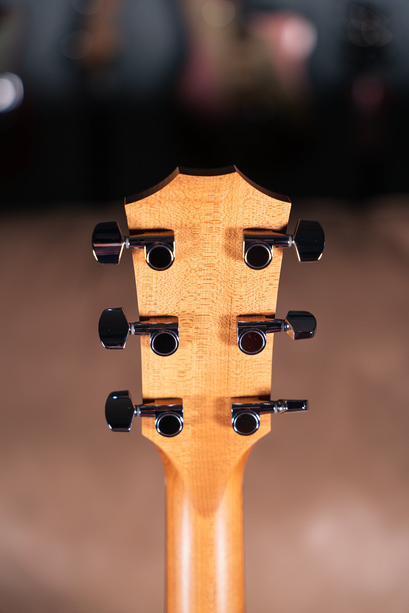 Taylor 114ce