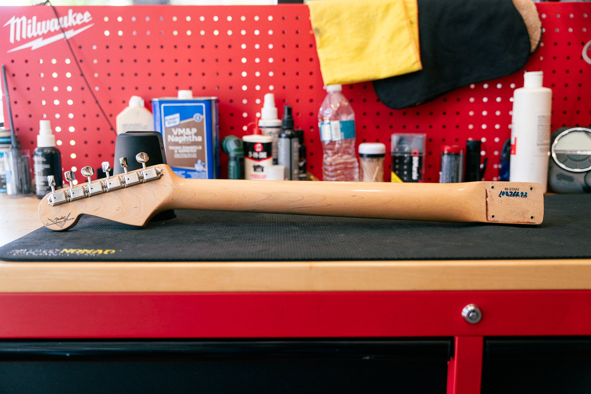 Fender - 2004 - Custom Shop '65 Stratocaster Neck