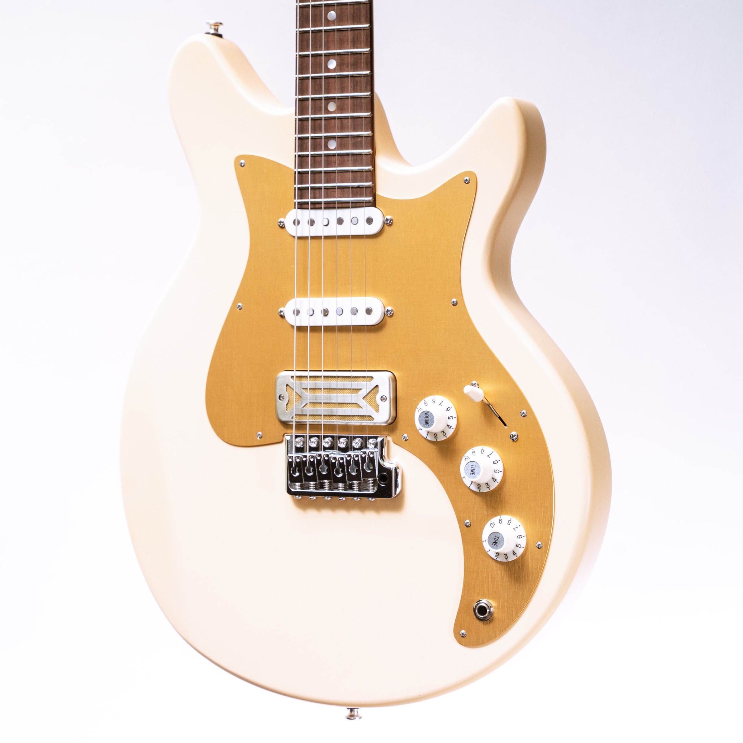 Eastman Fullertone DC '62 in Desert Sand – Lidgett Music