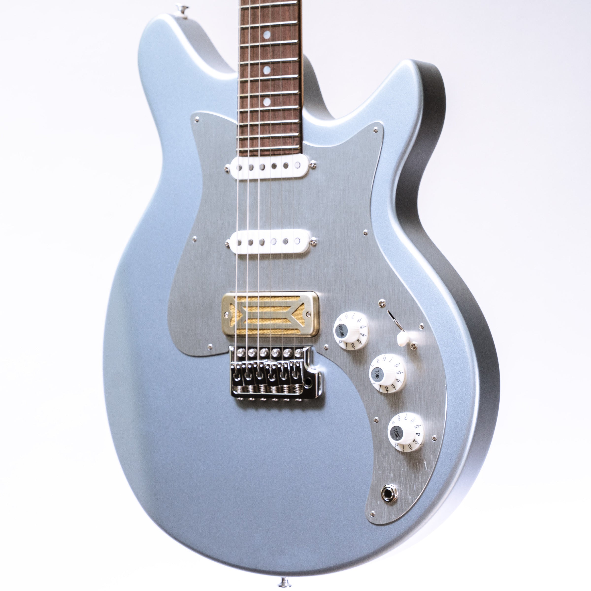 Eastman Fullertone DC'62 in Ice Blue Metallic – Lidgett Music