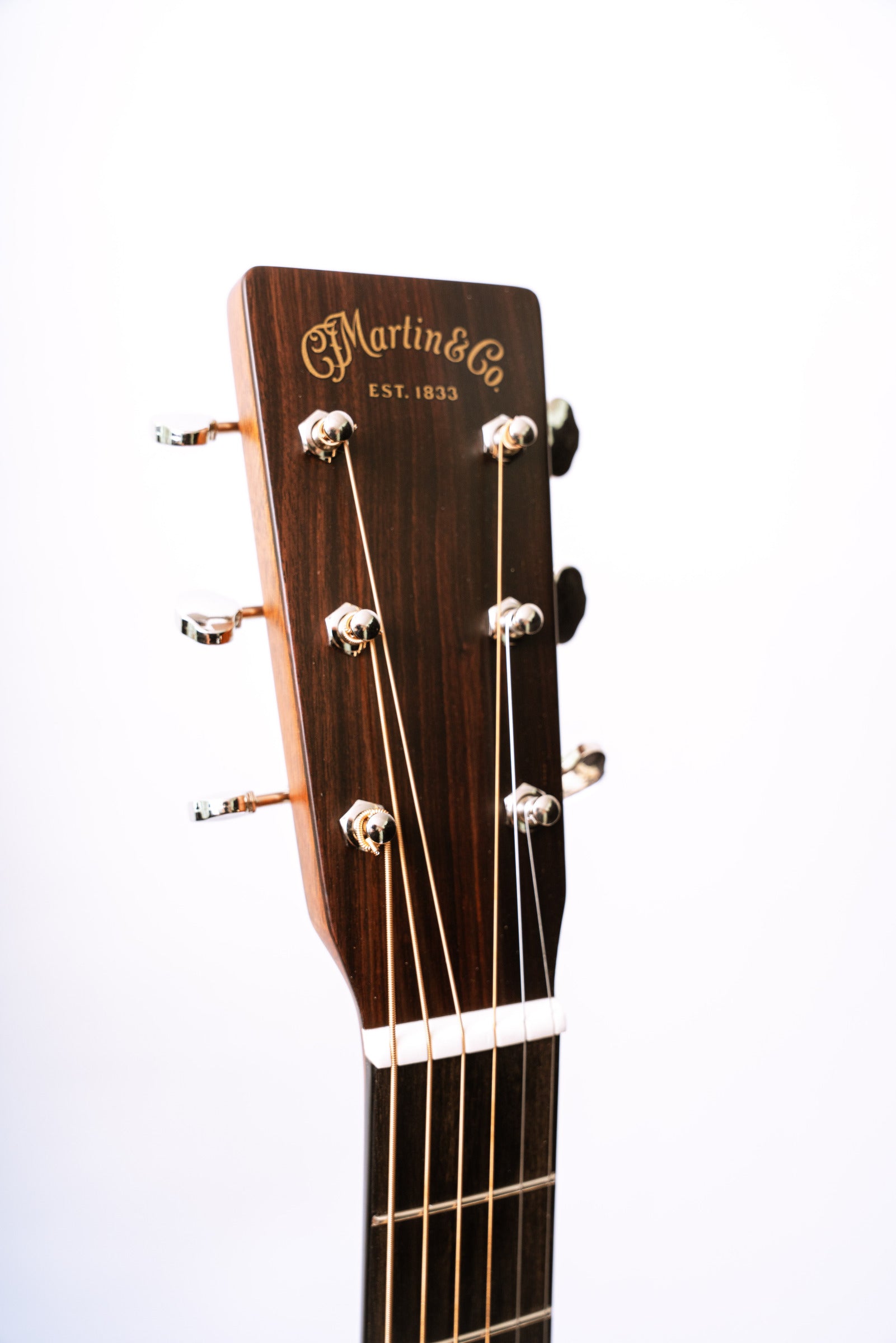 Martin 000-17