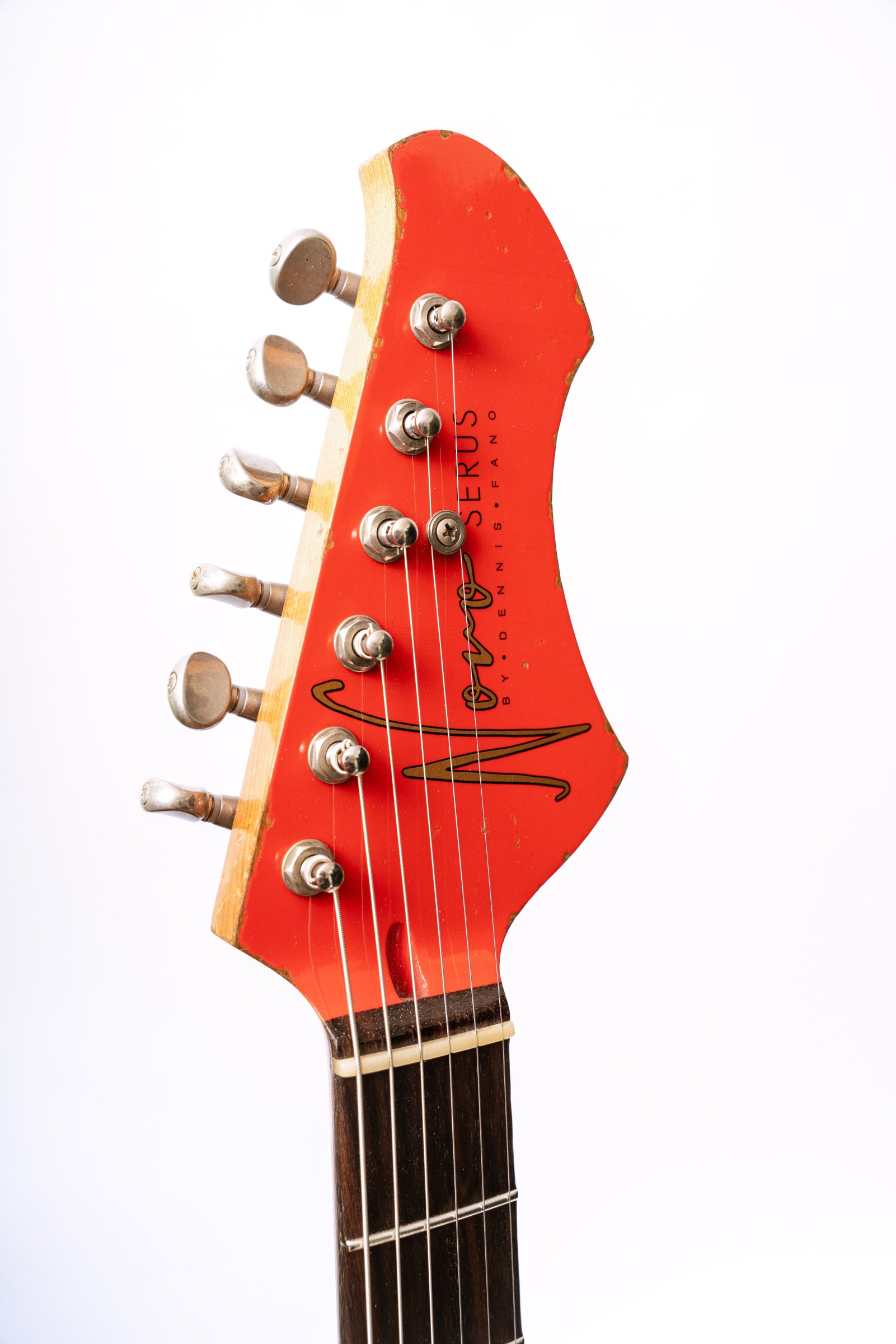 Novo Serus J in Fiesta Red over '64 3-Tone Burst