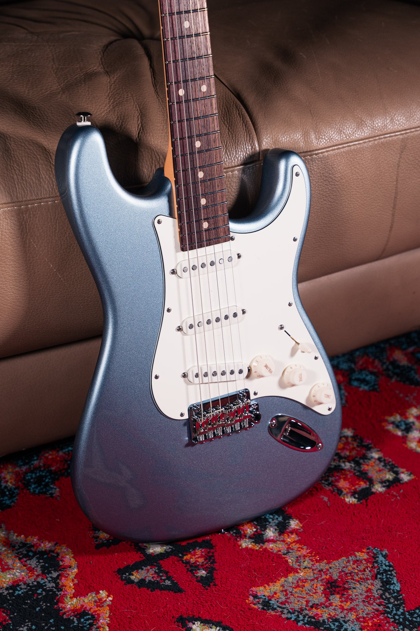 Suhr Classic S in Ice Blue Metallic