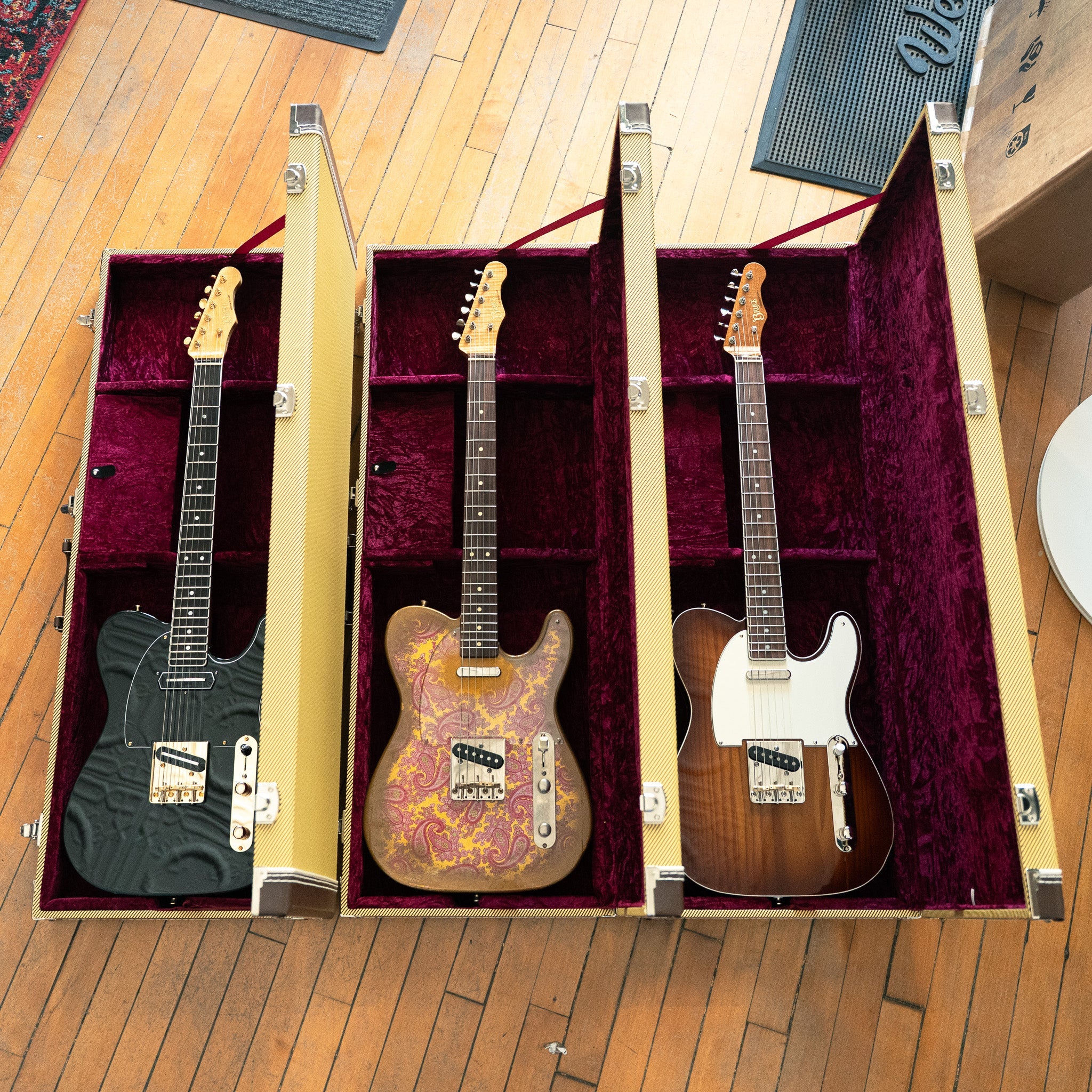 Guild - 1965 - T-100D in Sunburst – Lidgett Music
