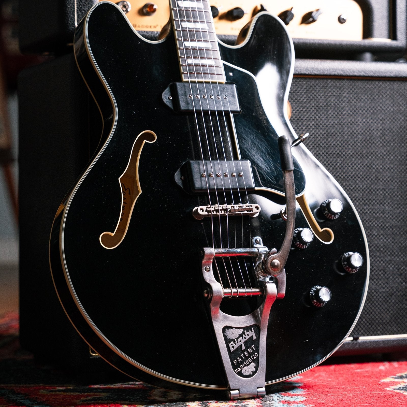 Guild - 1965 - T-100D in Sunburst – Lidgett Music