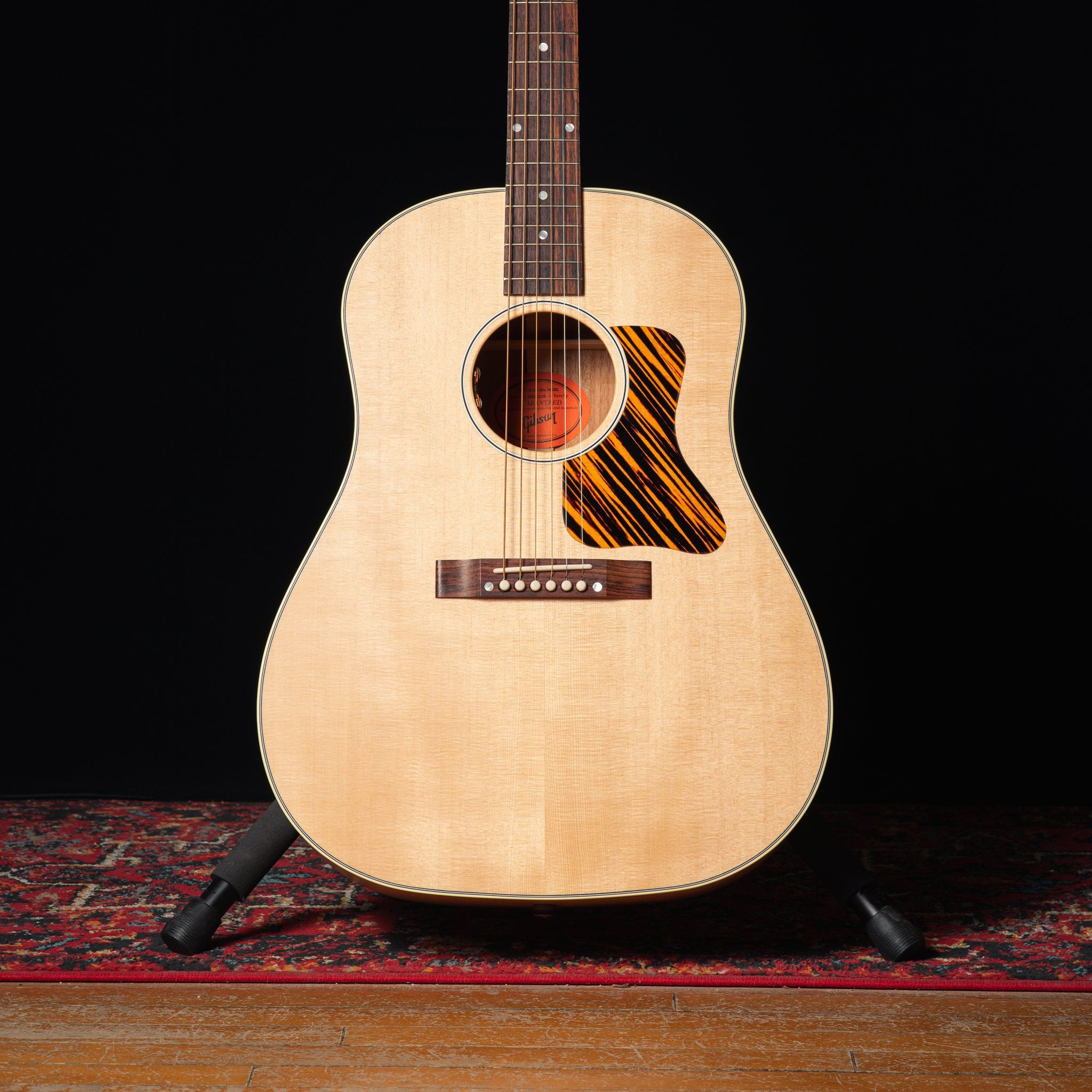 Gibson J-35 '30s Faded in Natural