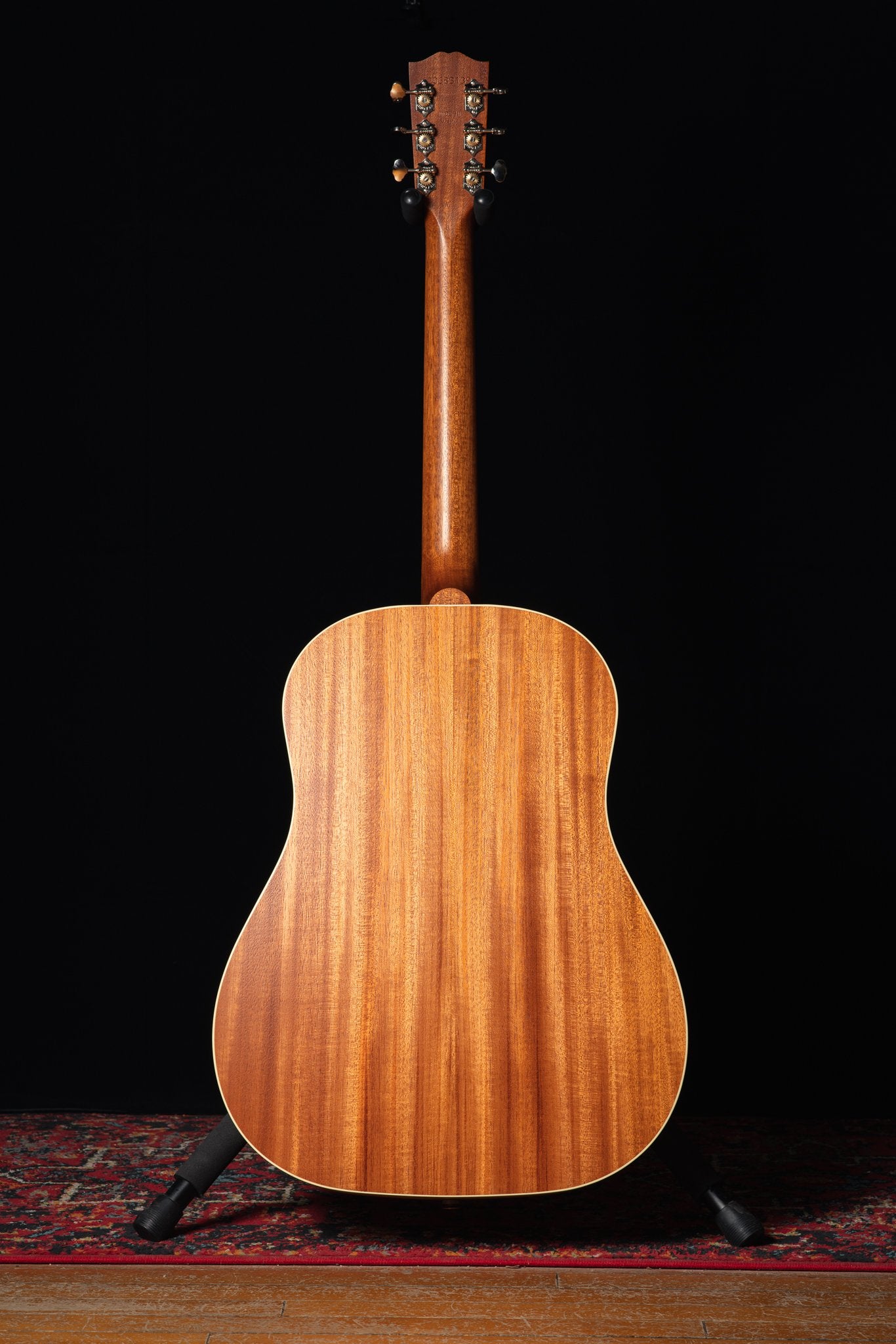 Gibson J-35 '30s Faded in Natural