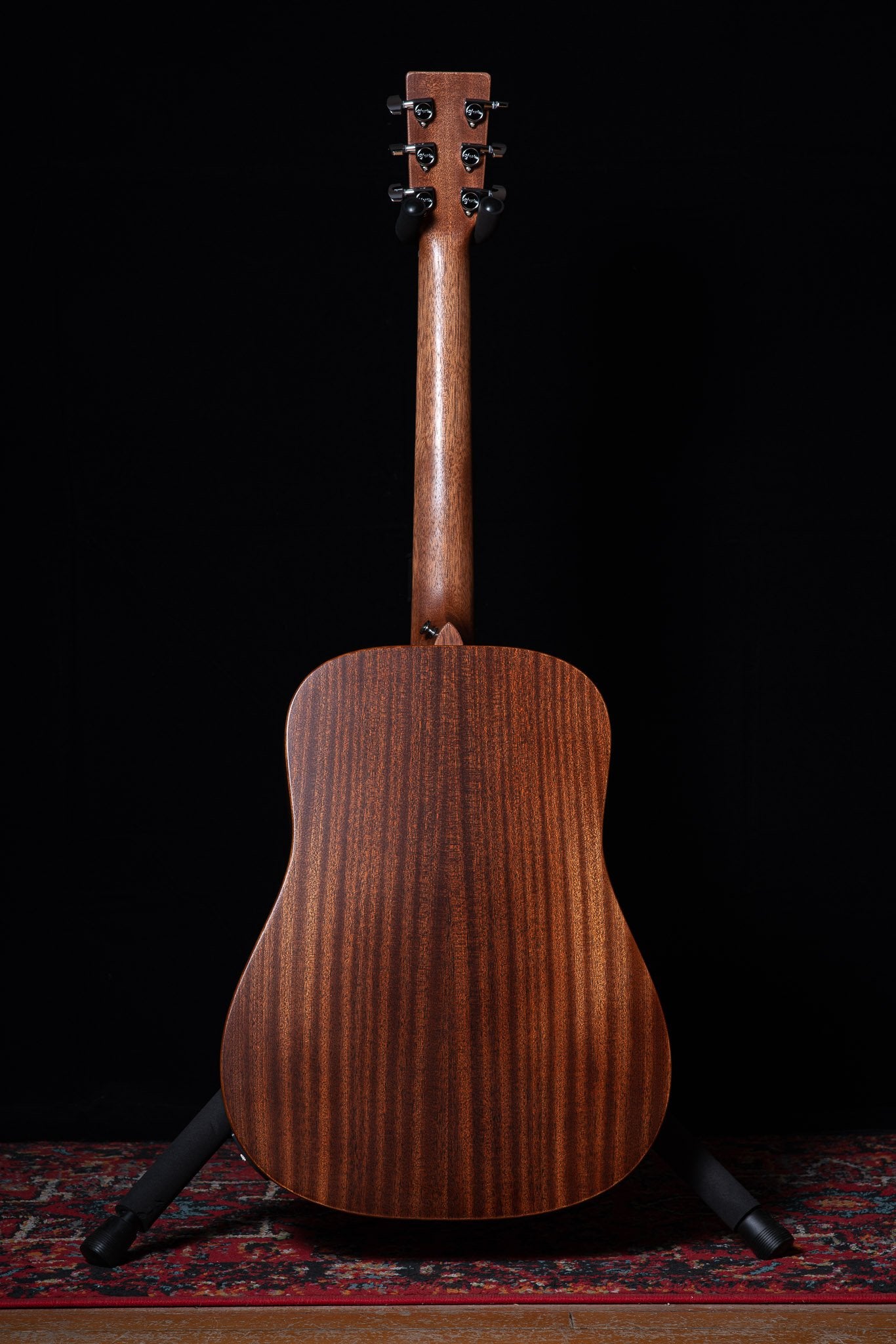 Martin DJr-10E StreetMaster Junior Series