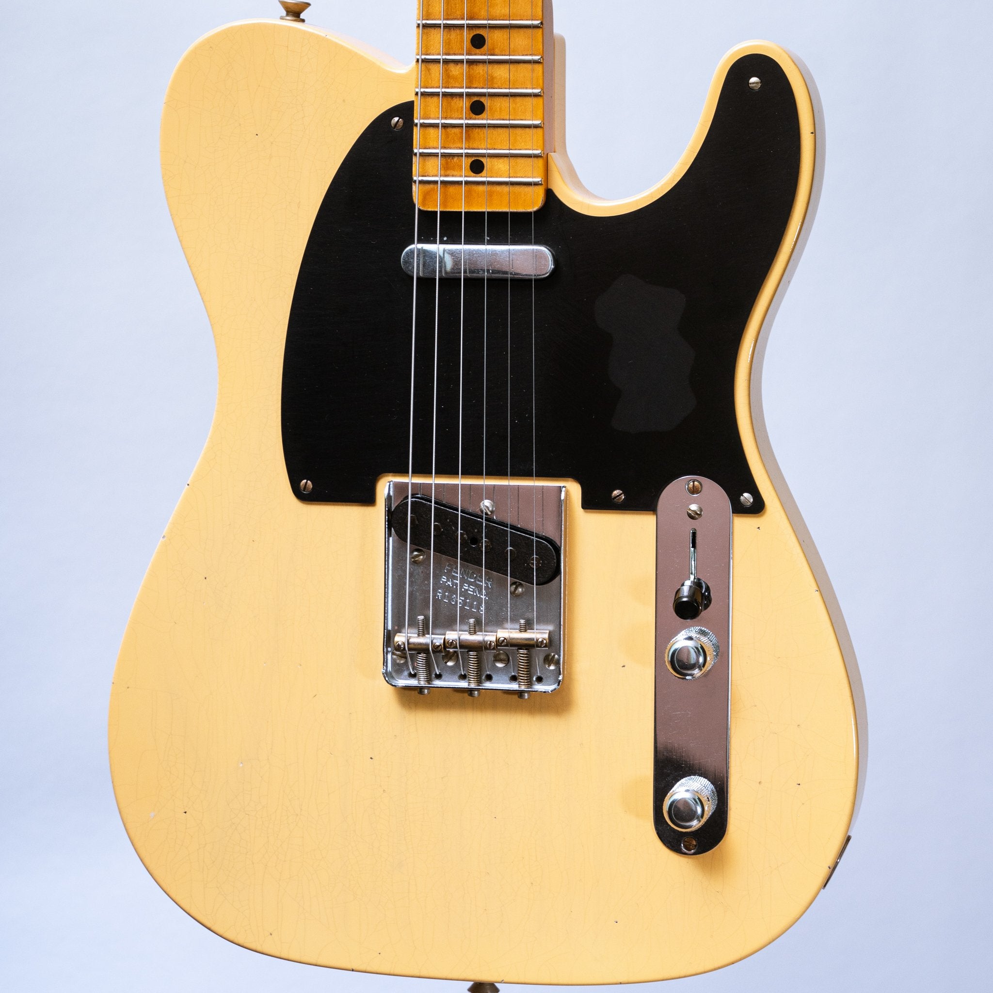 Fender Custom Shop '52 Telecaster Journeyman Relic in Aged Nocaster Blonde