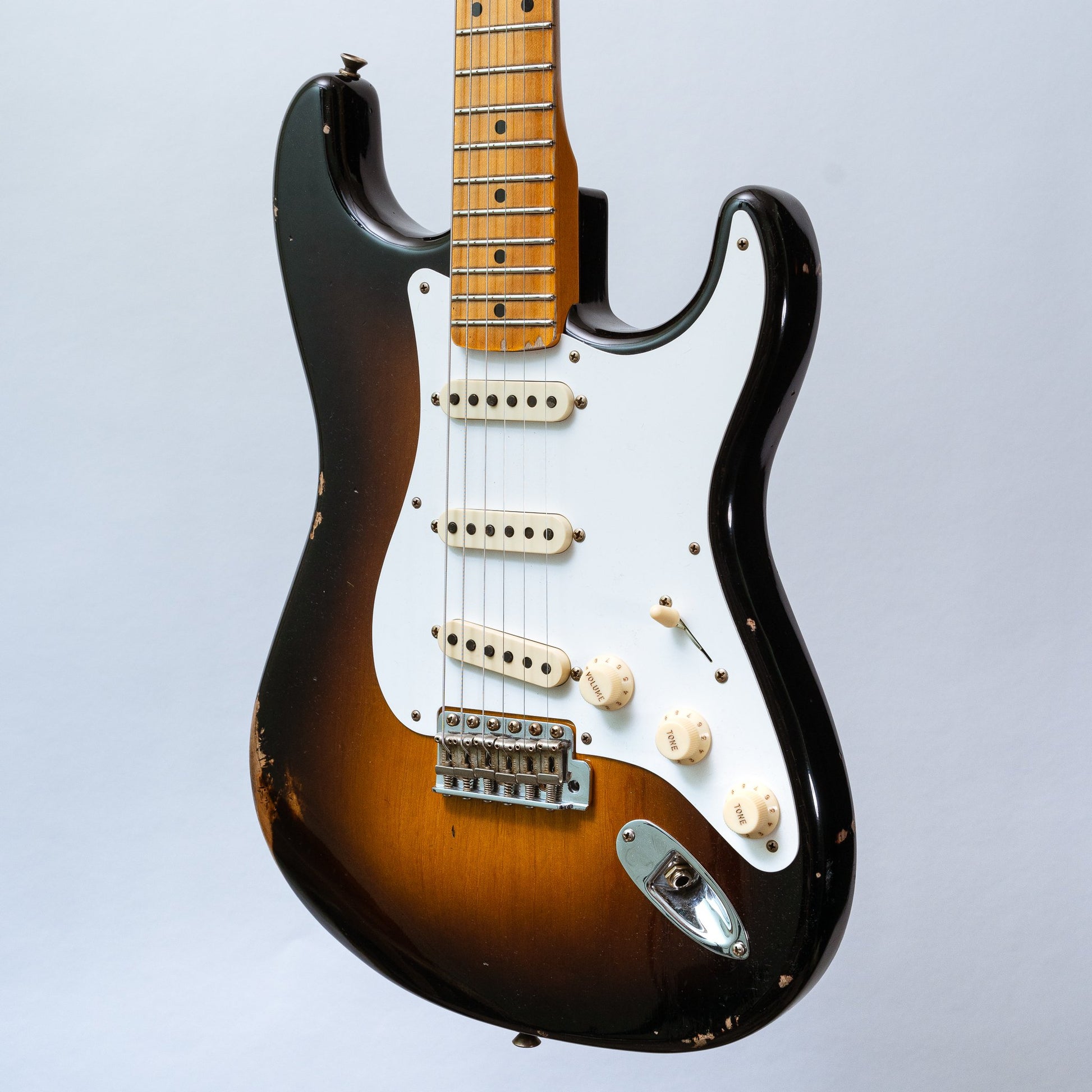 Fender Custom Shop '56 Stratocaster Relic in Wide Fade 2-Tone Sunburst