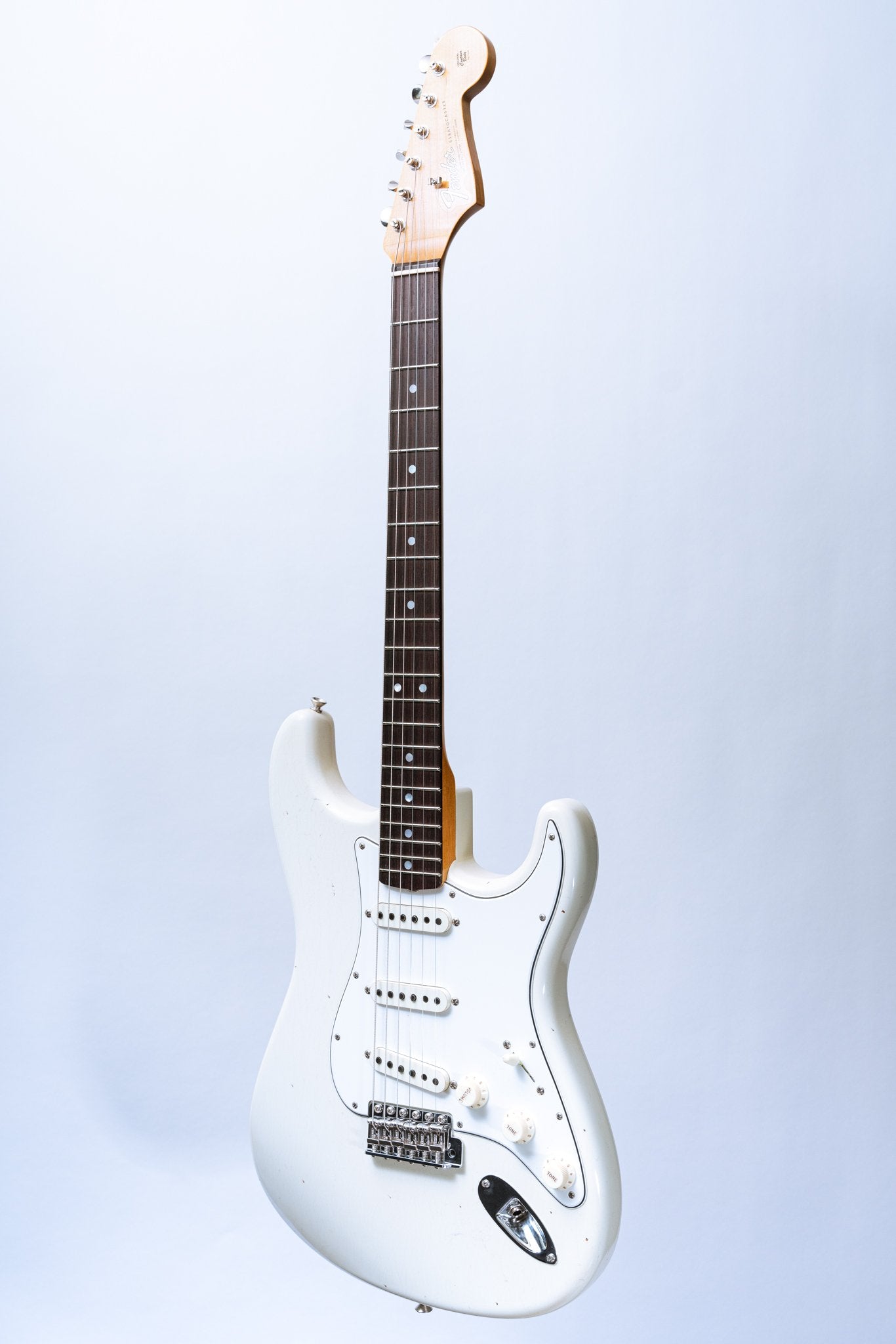 Fender Custom Shop LTD '64 Stratocaster Journeyman Relic in Aged Olympic White