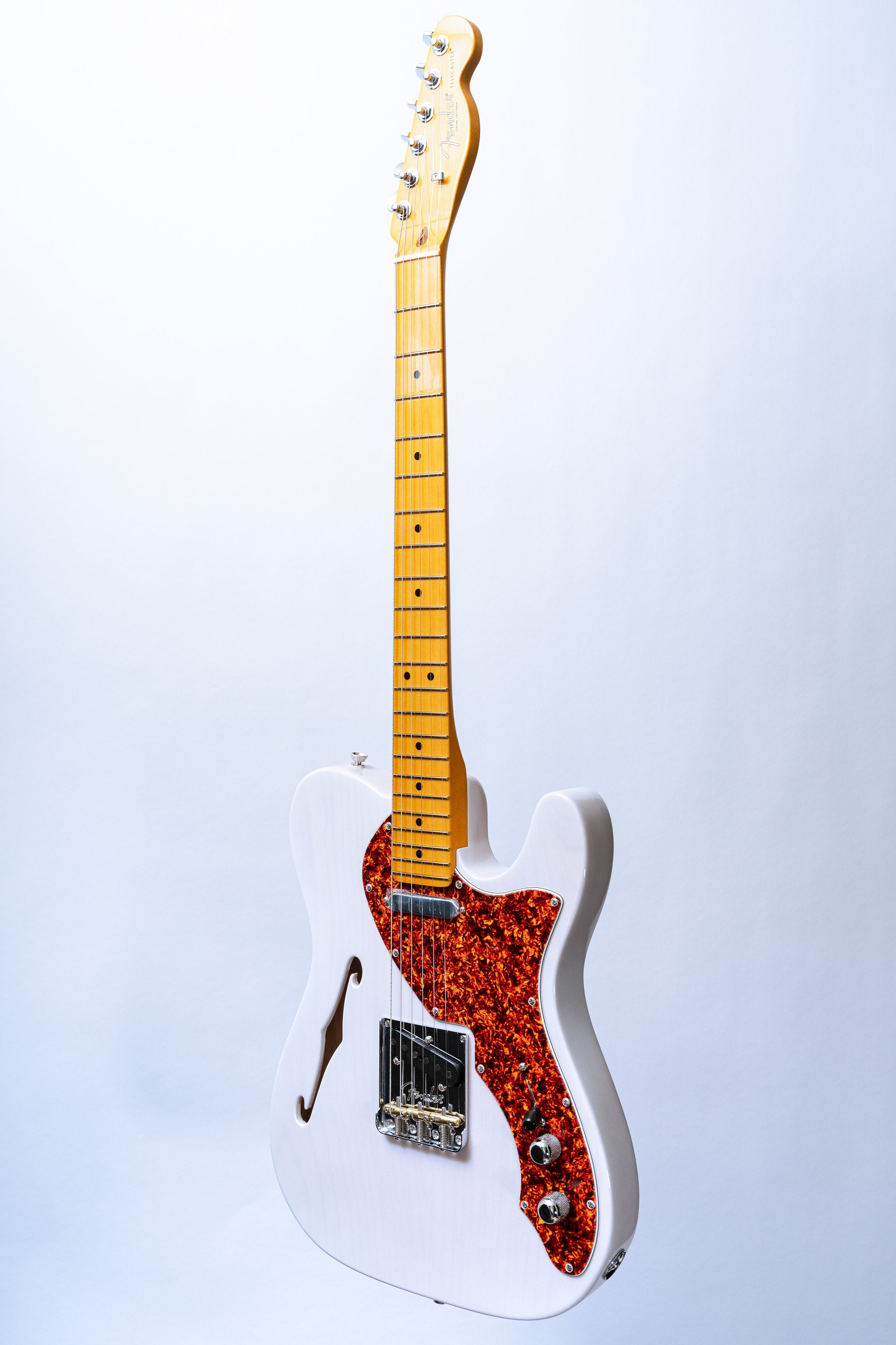 Fender LTD American Professional II Telecaster Thinline in White