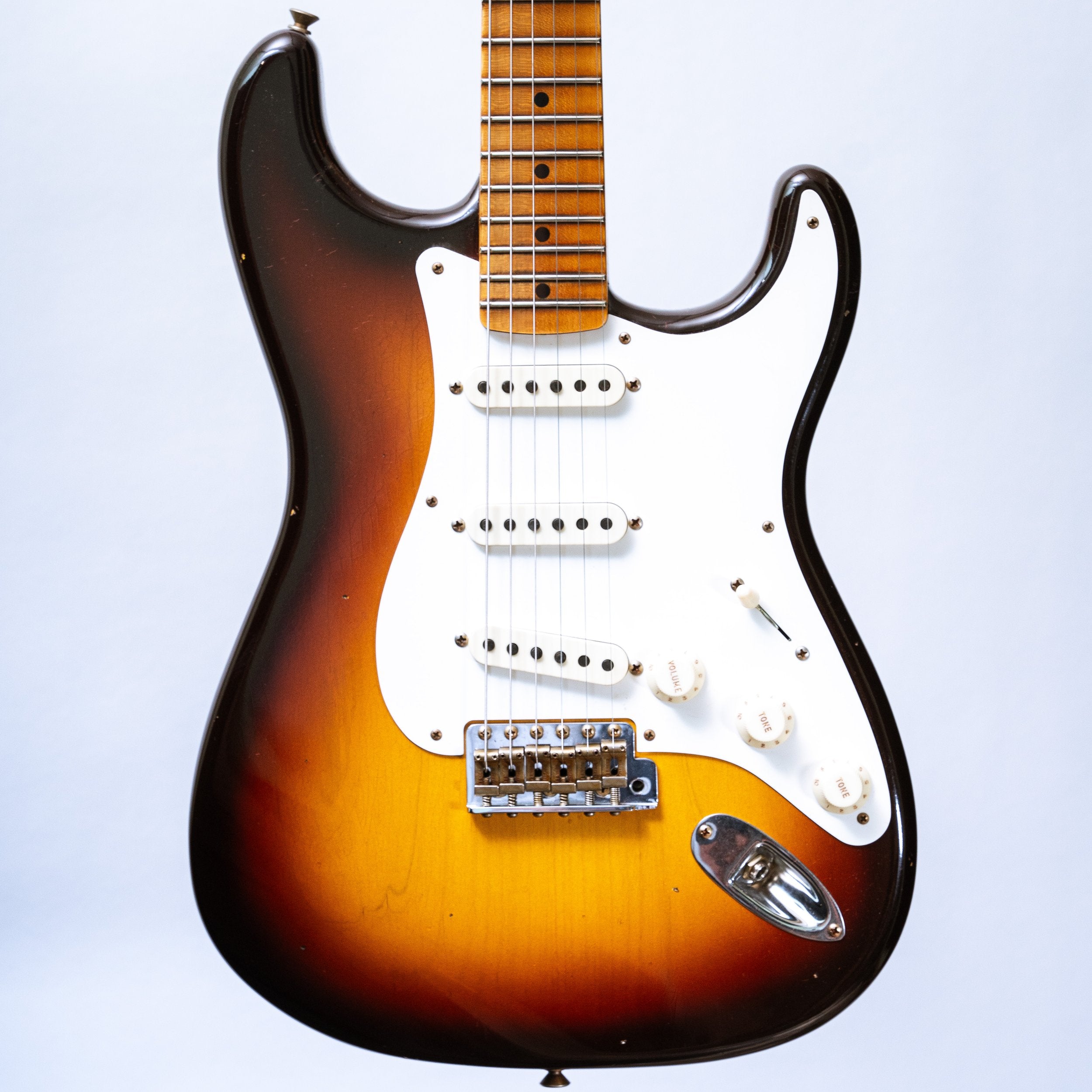 Fender Custom Shop LTD '57 Stratocaster Journeyman Relic in Wide Fade Chocolate 2-Color Sunburst