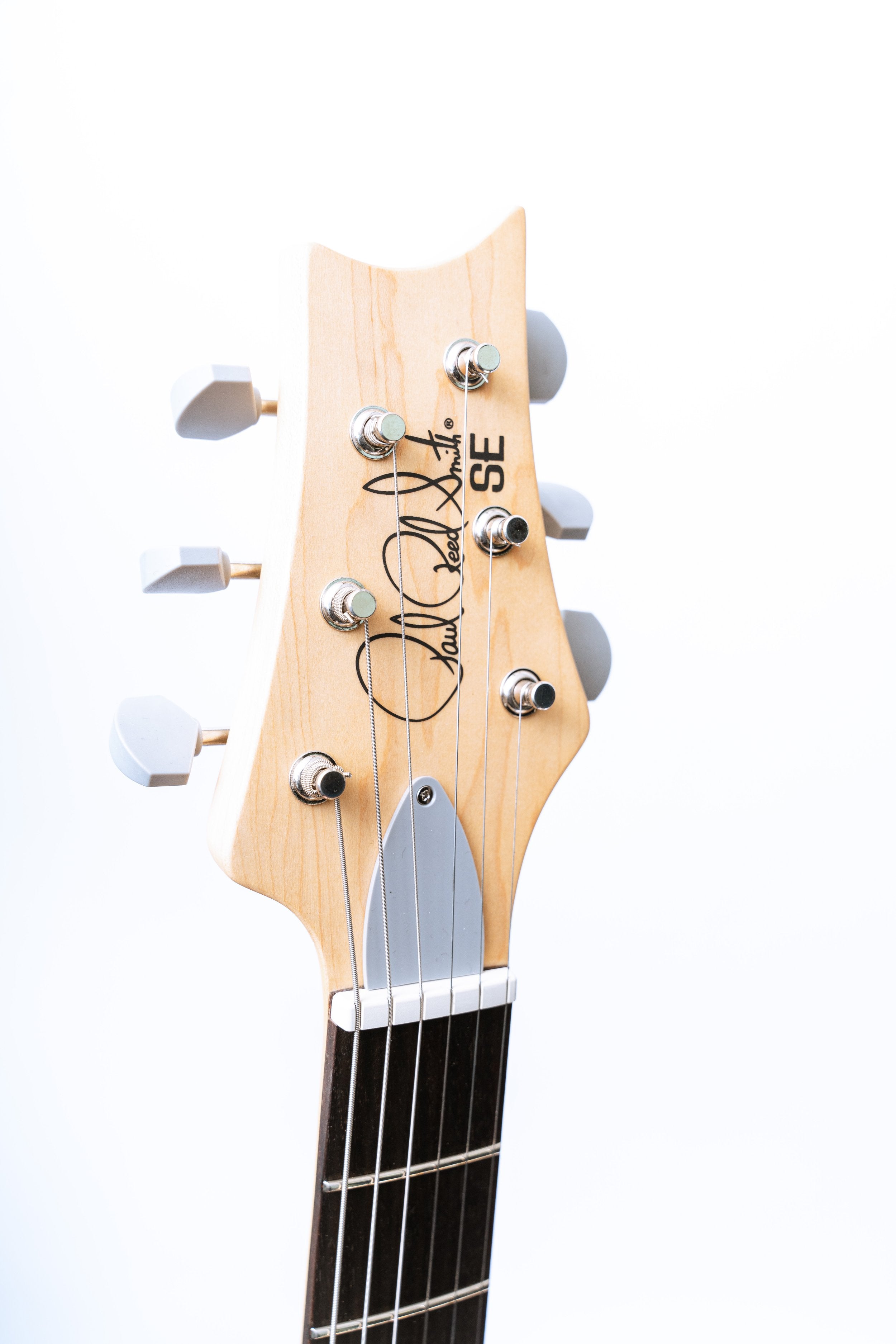PRS SE Silver Sky in Stone Blue