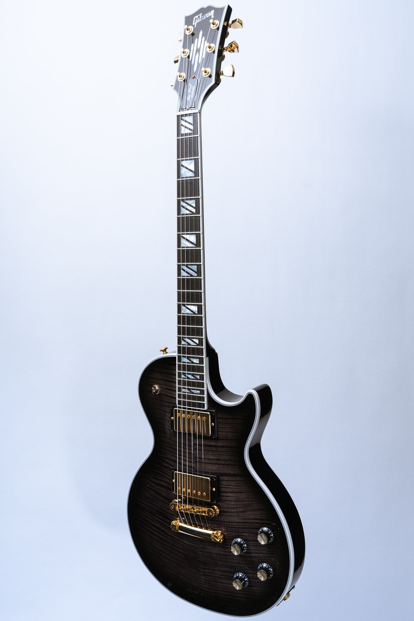 Gibson Les Paul Supreme in Translucent Ebony Burst