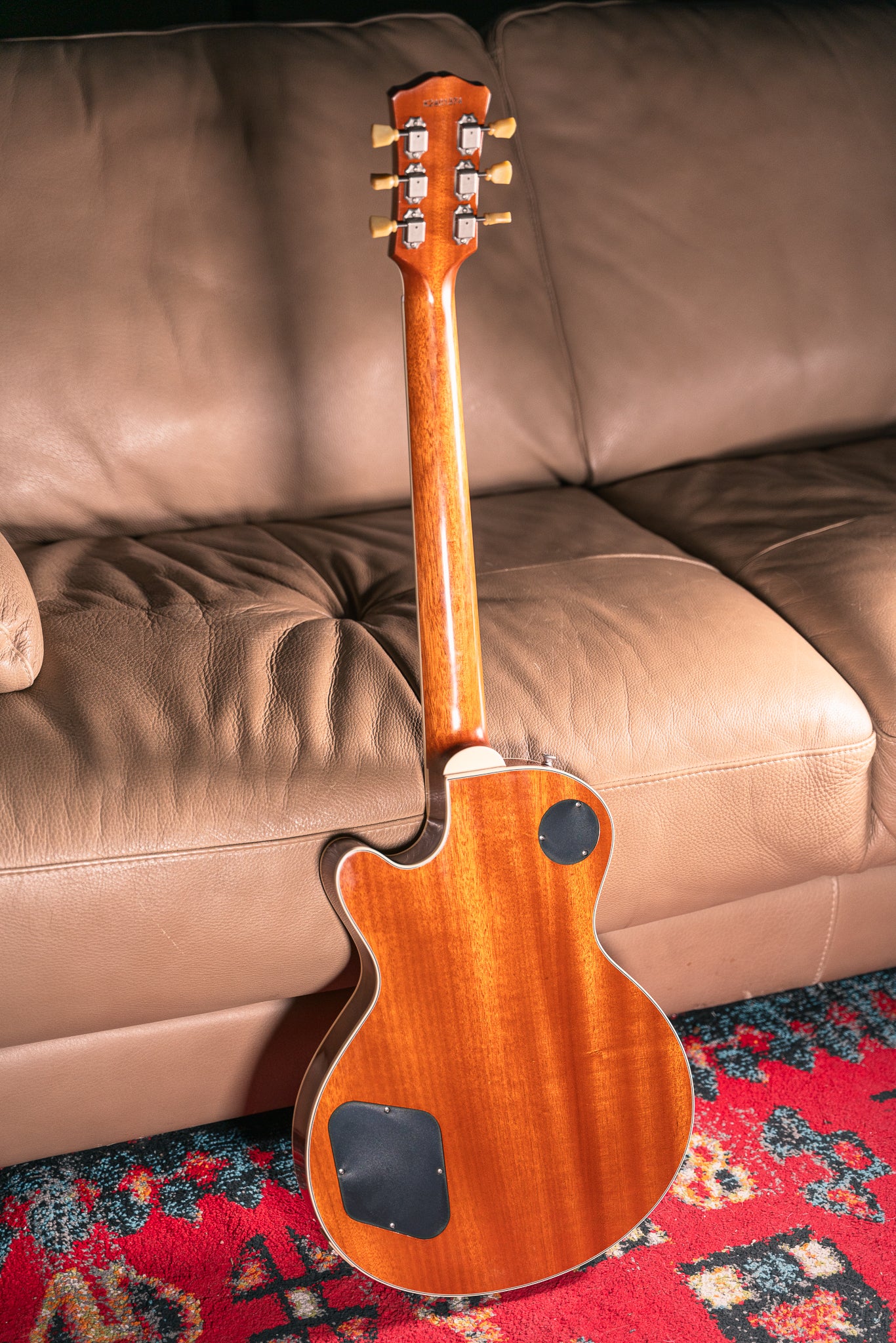 Eastman SB54/TV LTD in Vintage Gold