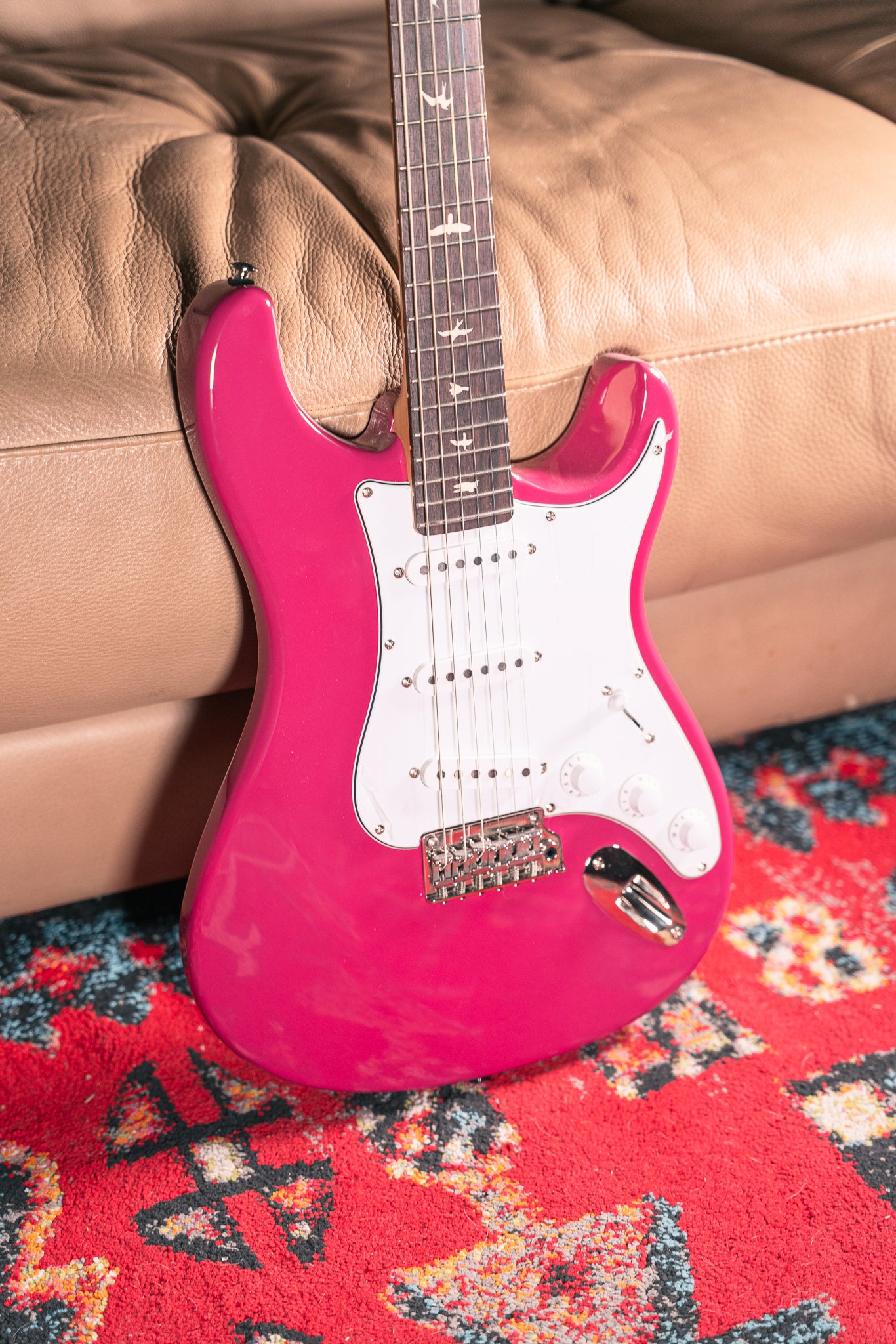 PRS SE Silver Sky in Dragon Fruit