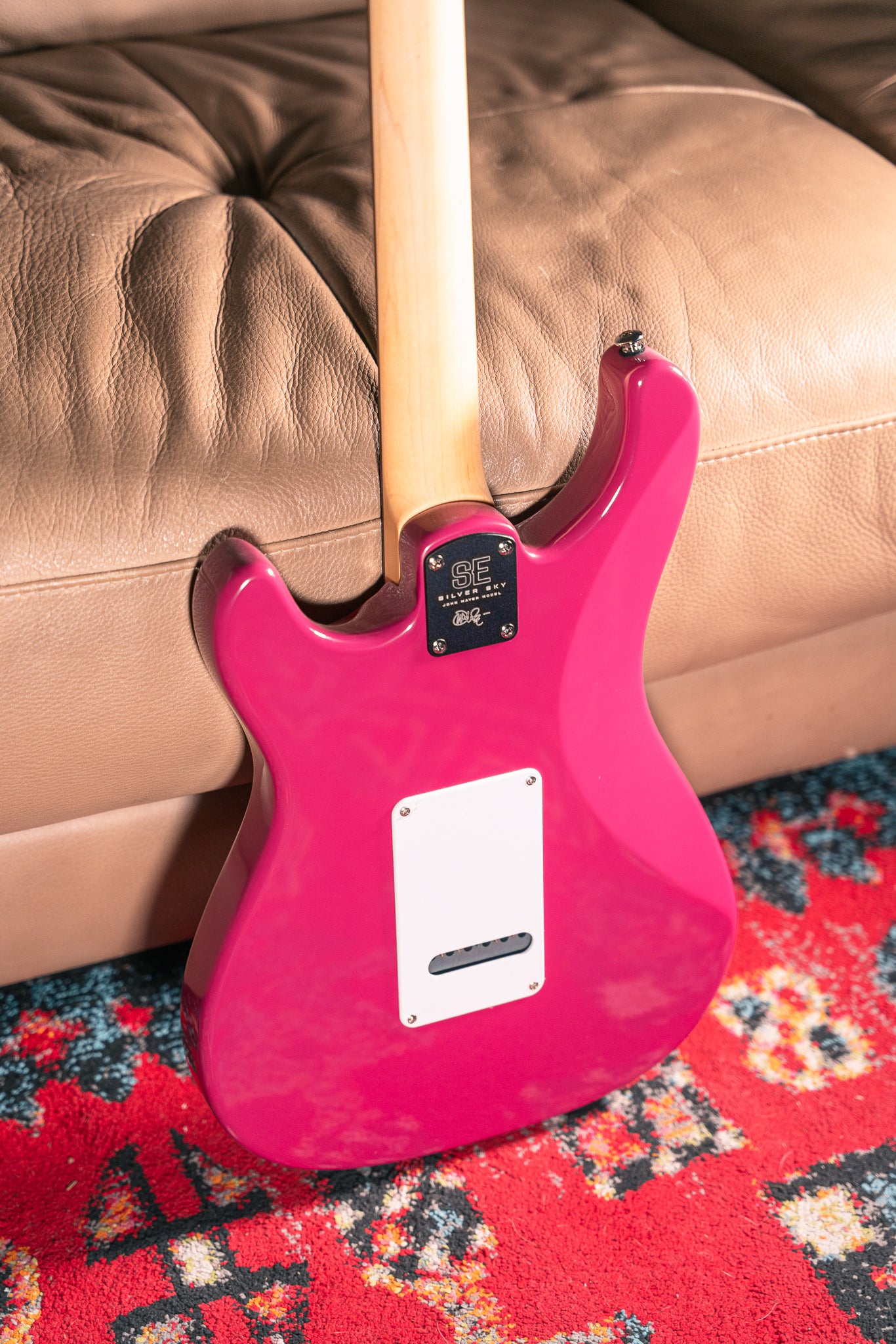 PRS SE Silver Sky in Dragon Fruit