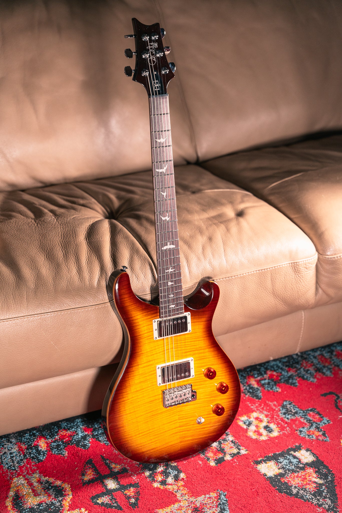 PRS SE DGT in McCarty Tobacco Sunburst