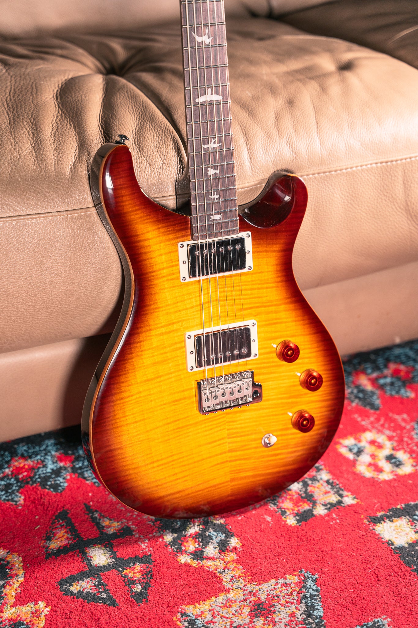 PRS SE DGT in McCarty Tobacco Sunburst