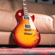 Gibson - 2020 - Les Paul Tribute in Satin Cherry Sunburst