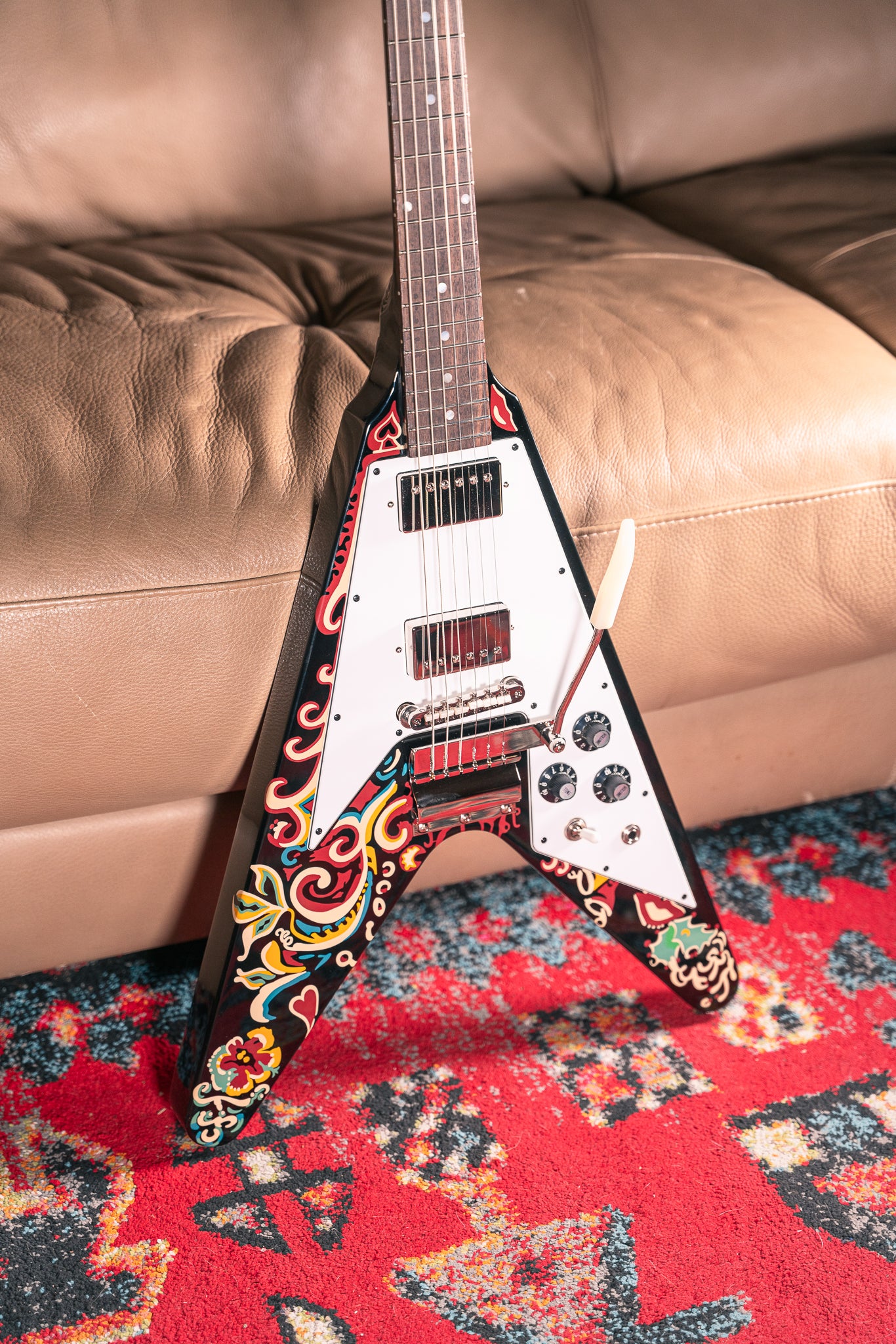 Epiphone Jimi Hendrix "Love Drops" Flying V in Ebony