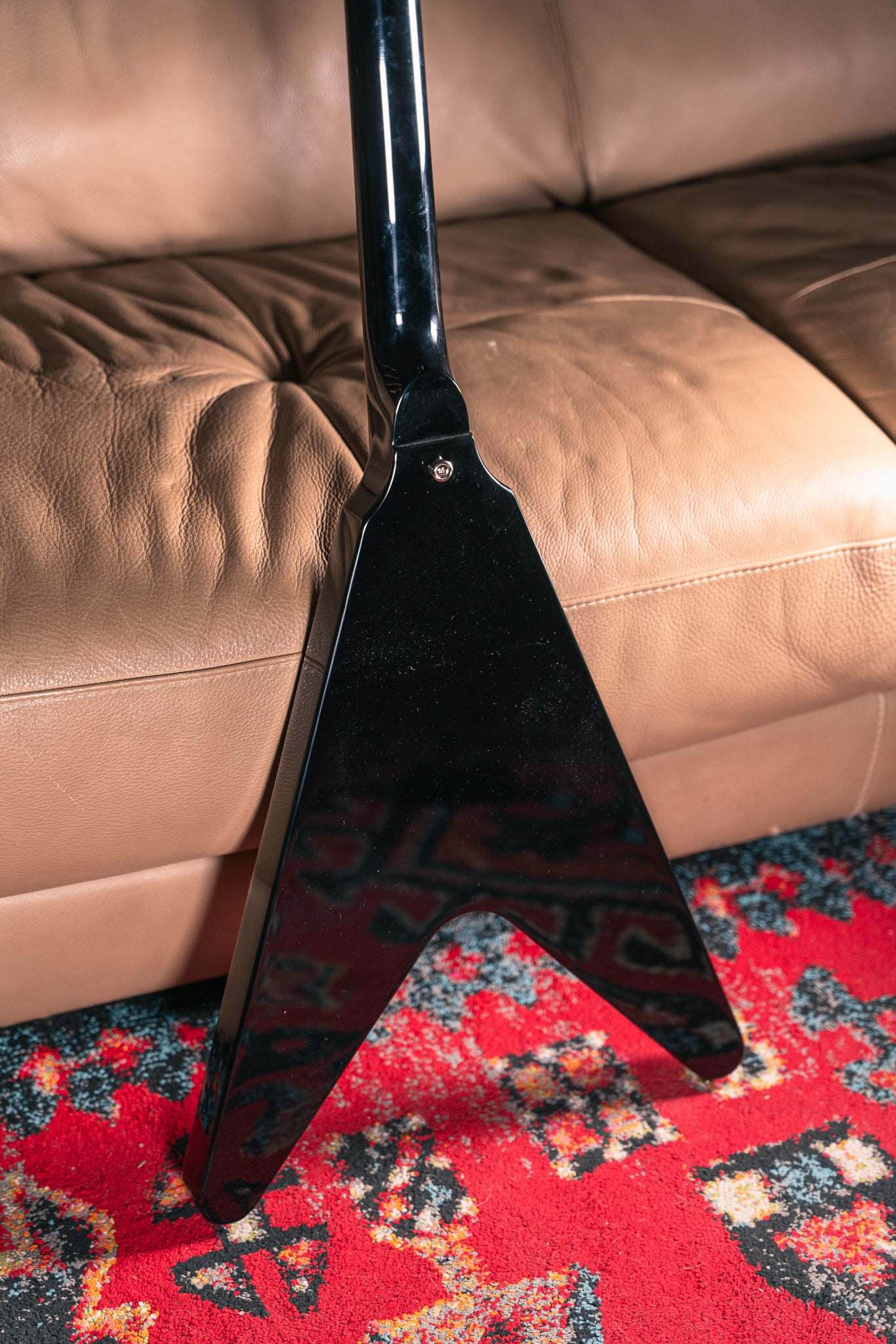 Epiphone Jimi Hendrix "Love Drops" Flying V in Ebony