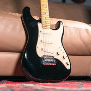 Fender - 1983 - Stratocaster Elite in Black