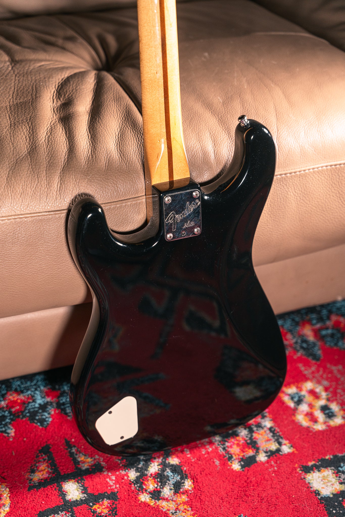 Fender - 1983 - Stratocaster Elite in Black
