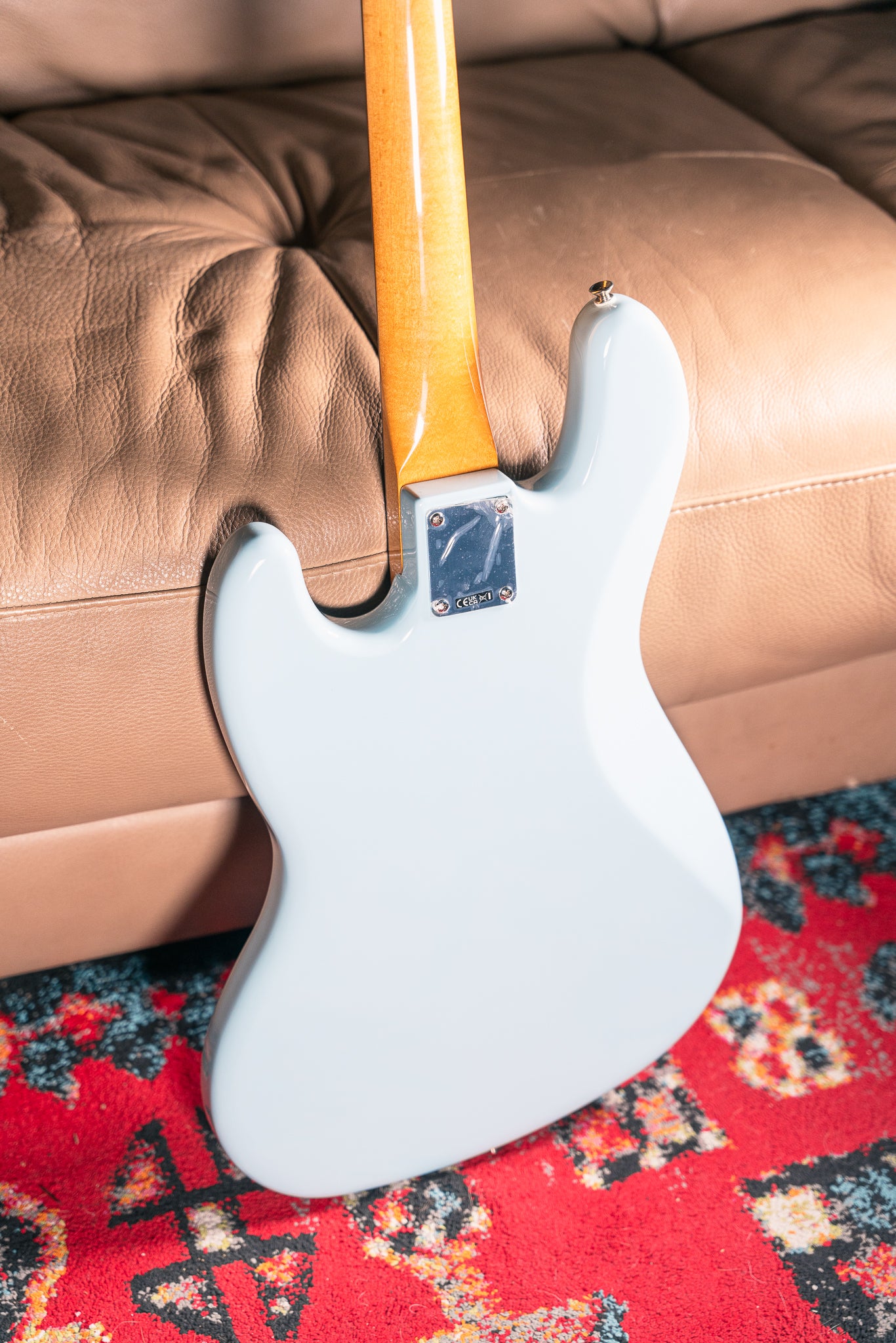 Fender Vintera III Early '60s Jazz Bass in Sonic Blue