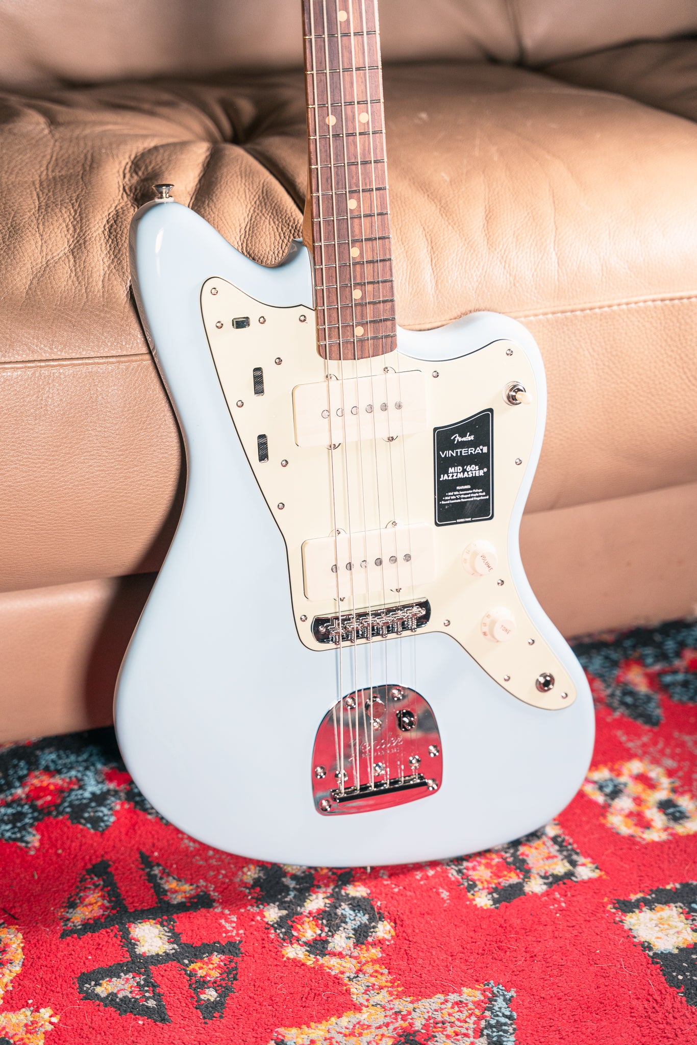 Fender Vintera III Mid '60s Jazzmaster in Sonic Blue