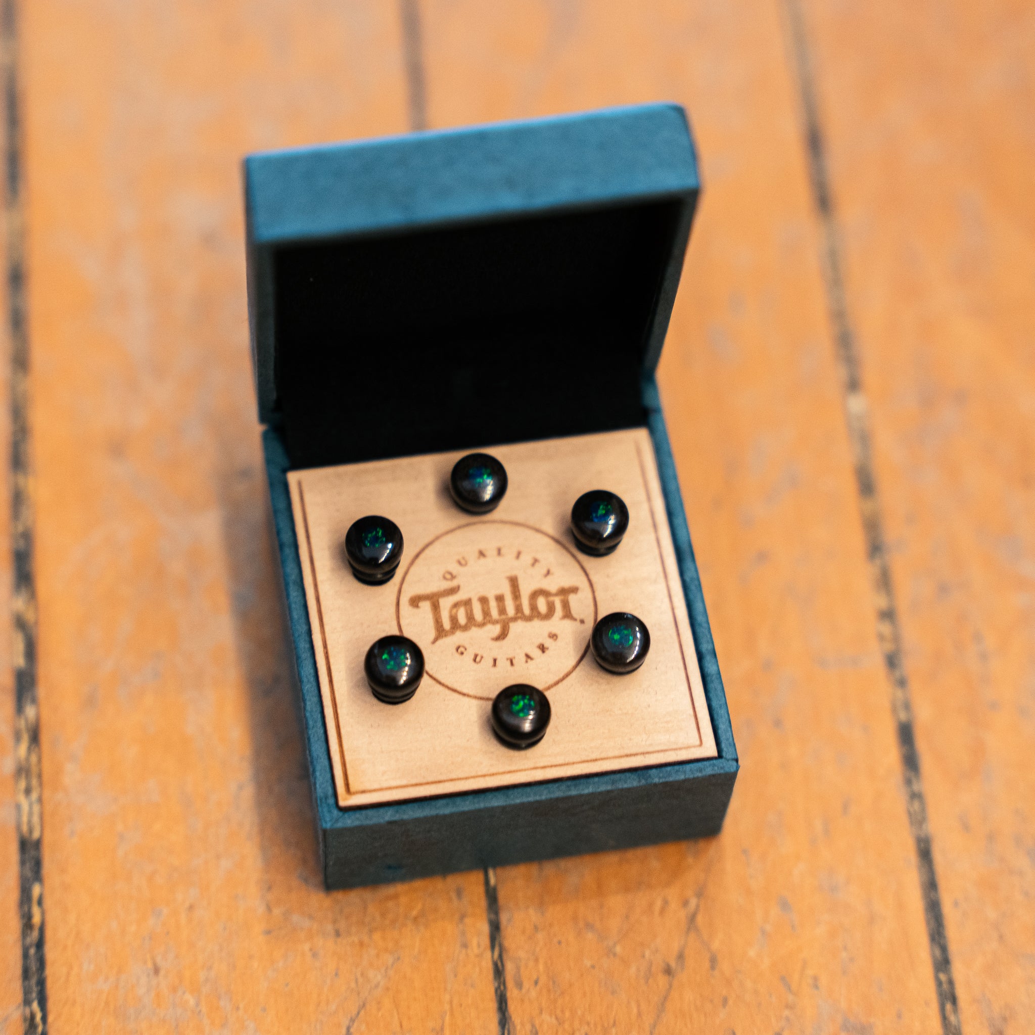 Taylor Bone Bridge Pin Set Brown with Green Opal (5" Taper)