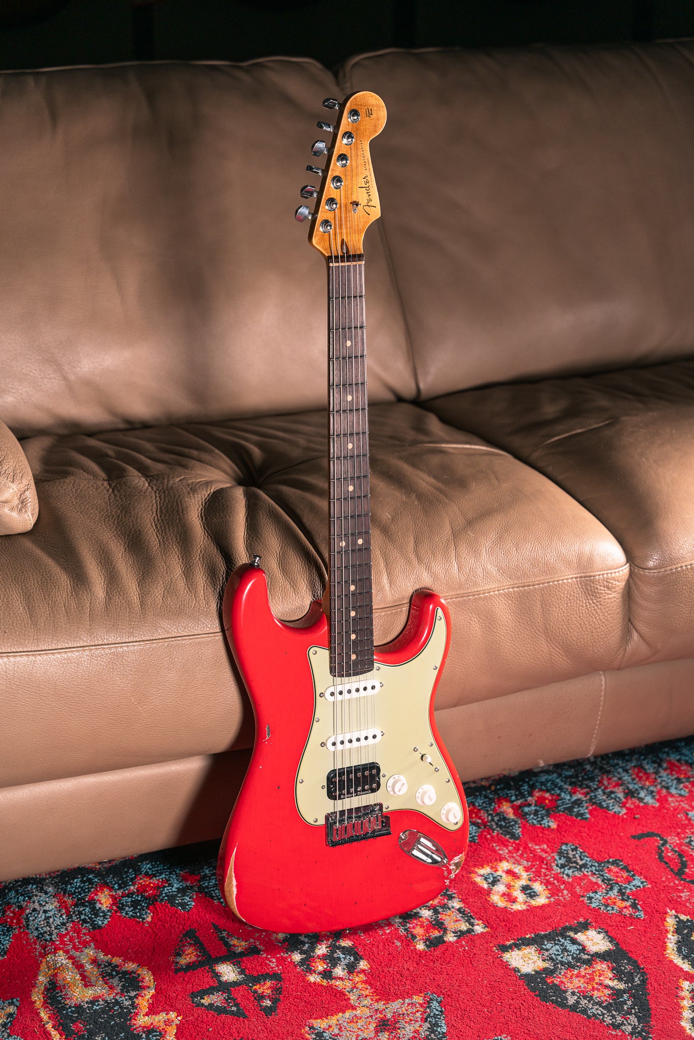 Fender Custom Shop Deluxe Stratocaster Relic in Aged Fiesta Red