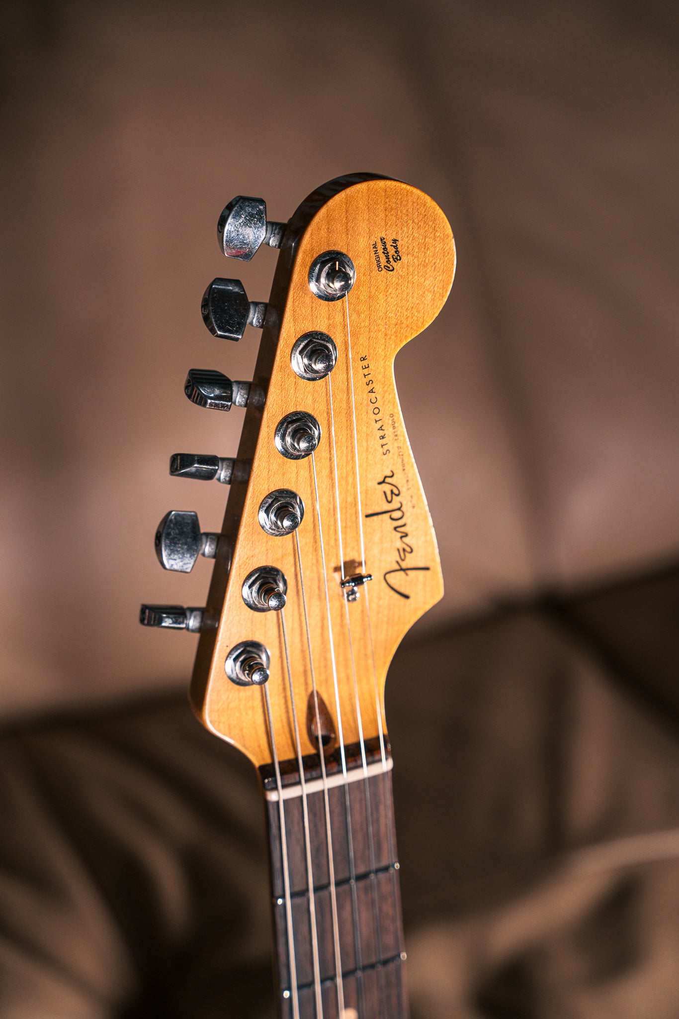 Fender Custom Shop Deluxe Stratocaster Relic in Candy Tangerine